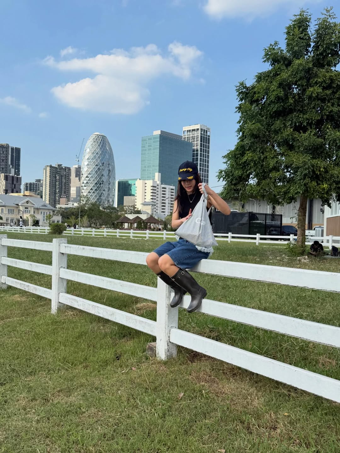 เบลล์ - เขมิศรา พลเดช