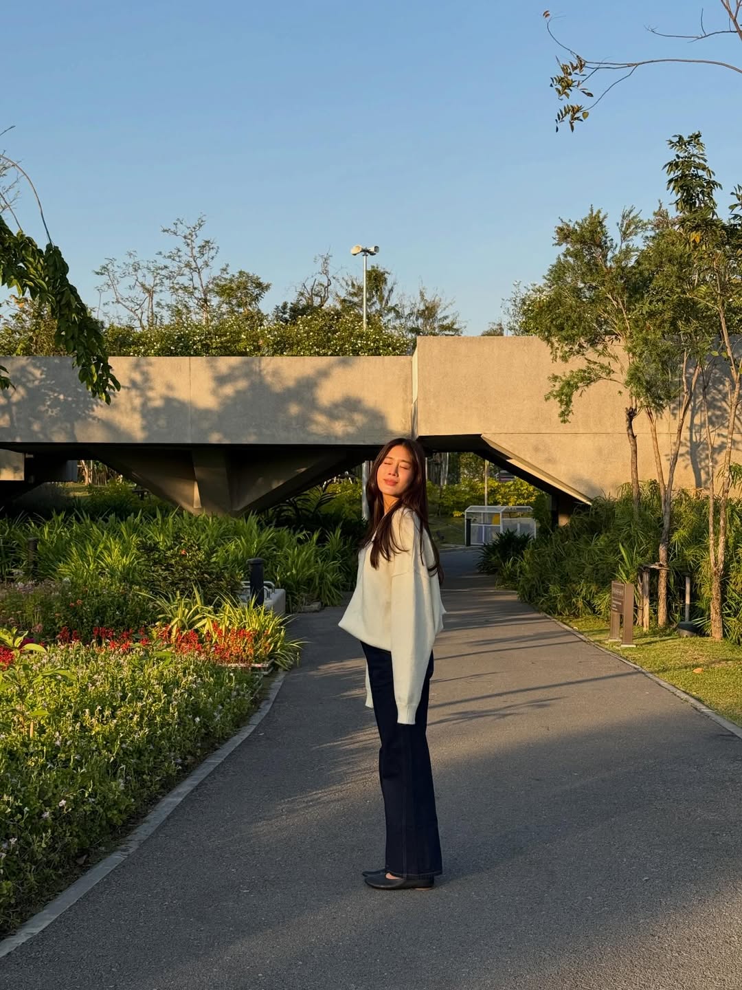 เบลล์ - เขมิศรา พลเดช