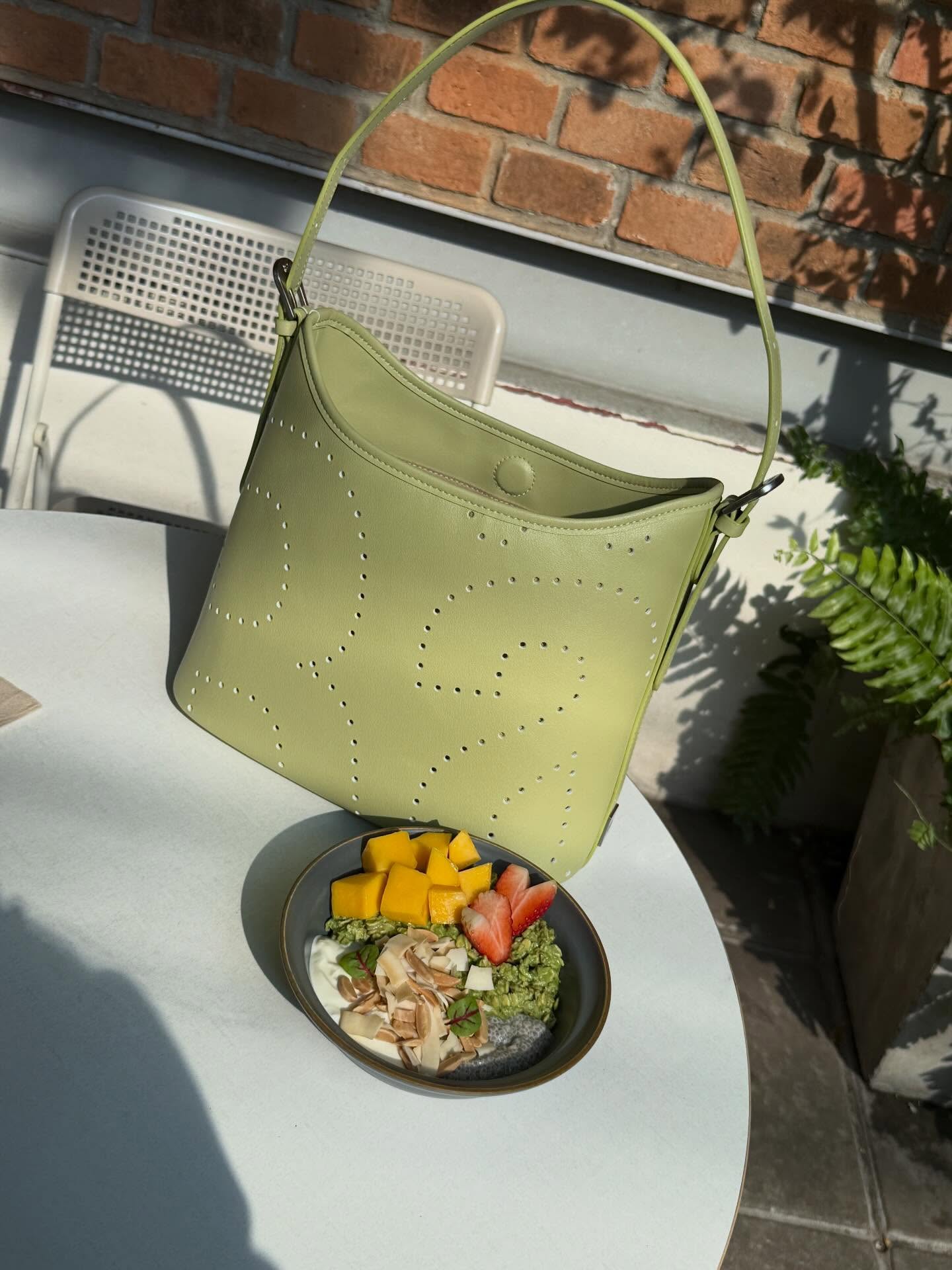 เบลล์ - เขมิศรา พลเดช