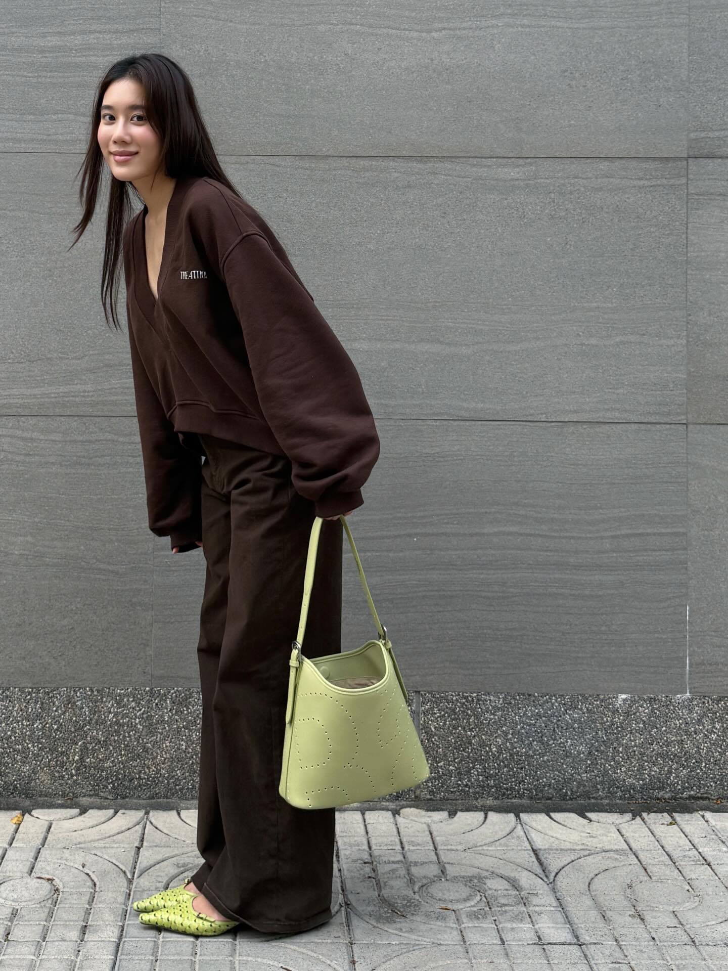 เบลล์ - เขมิศรา พลเดช