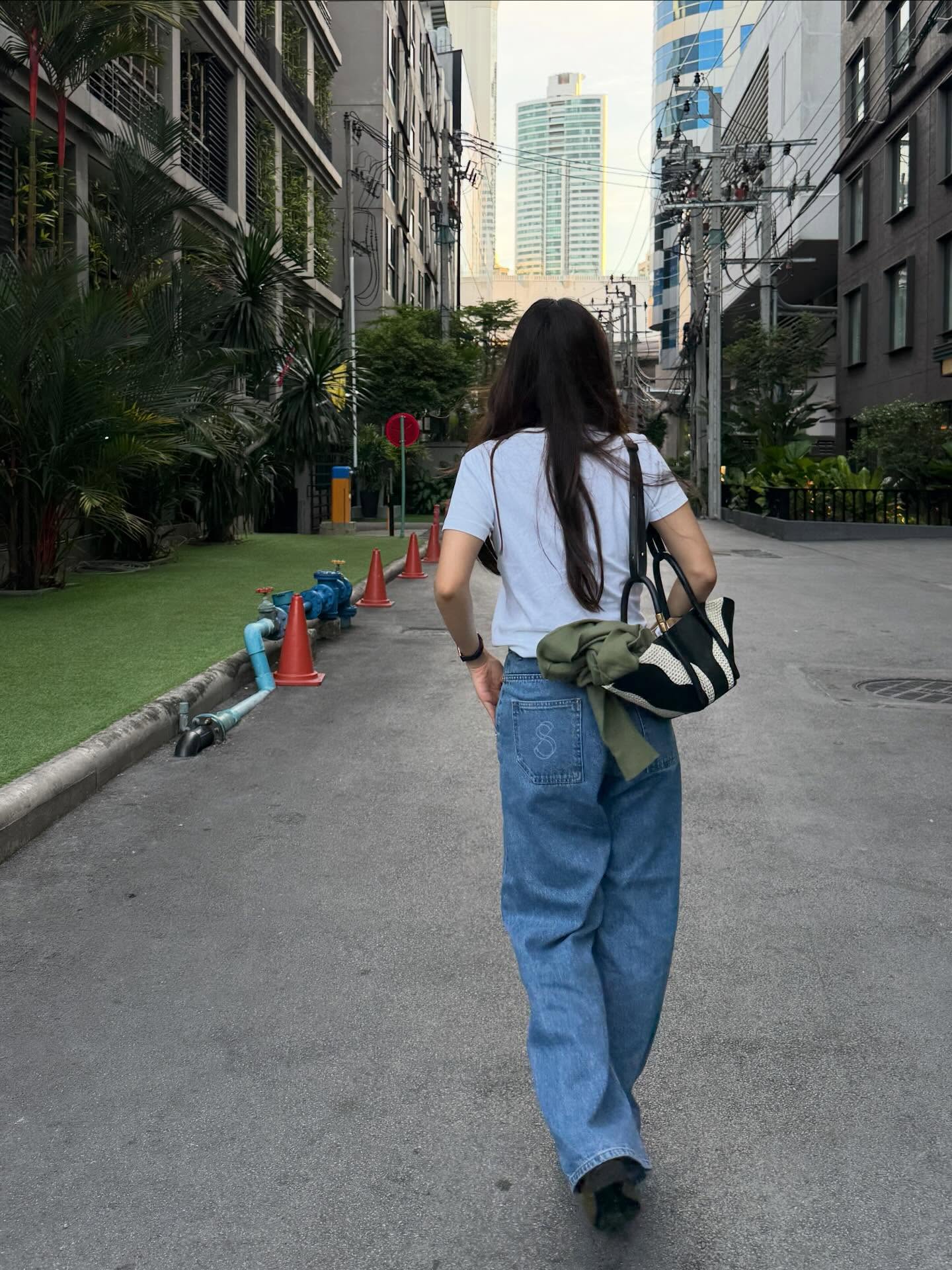 เบลล์ - เขมิศรา พลเดช