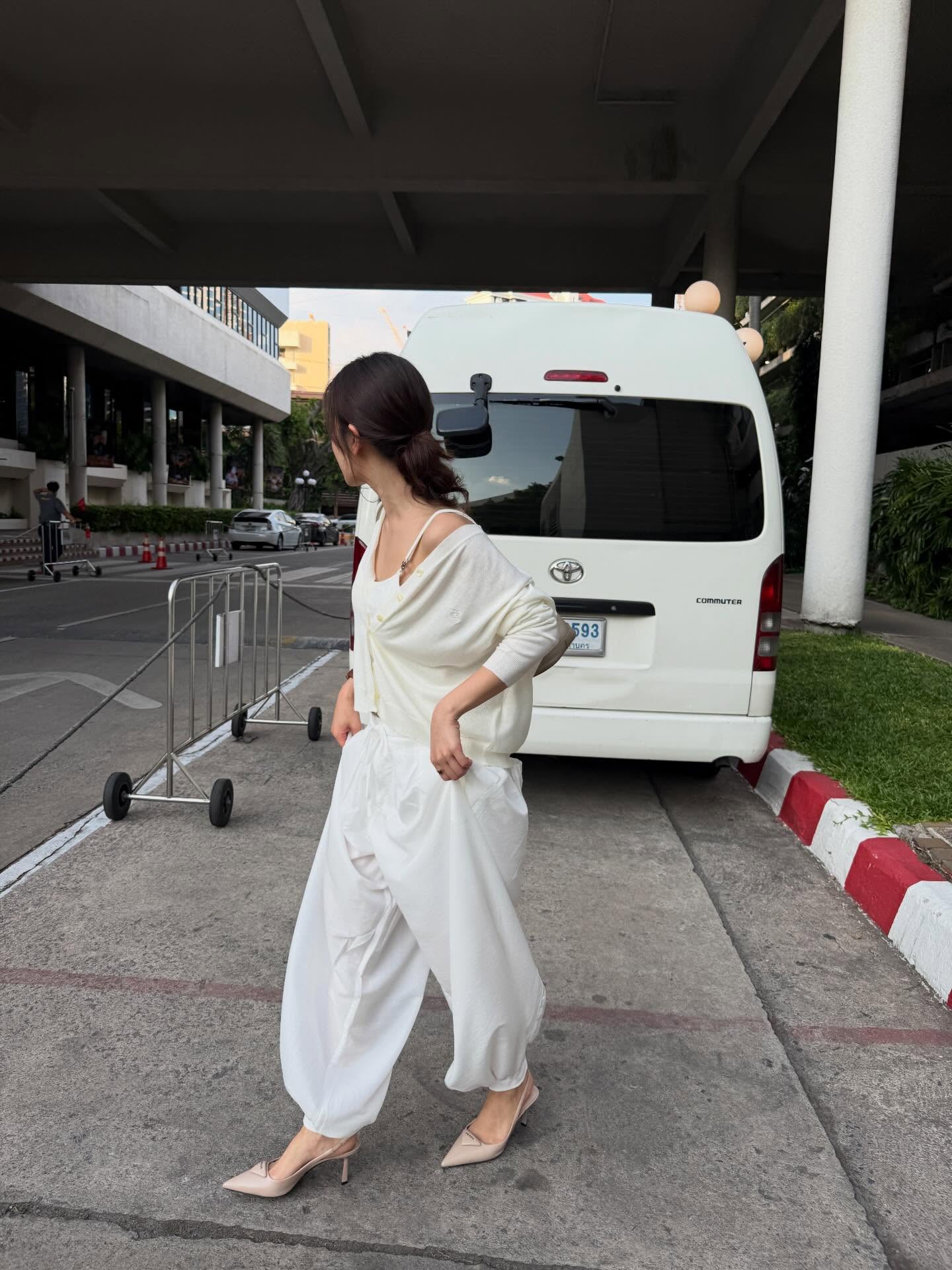 เบลล์ - เขมิศรา พลเดช