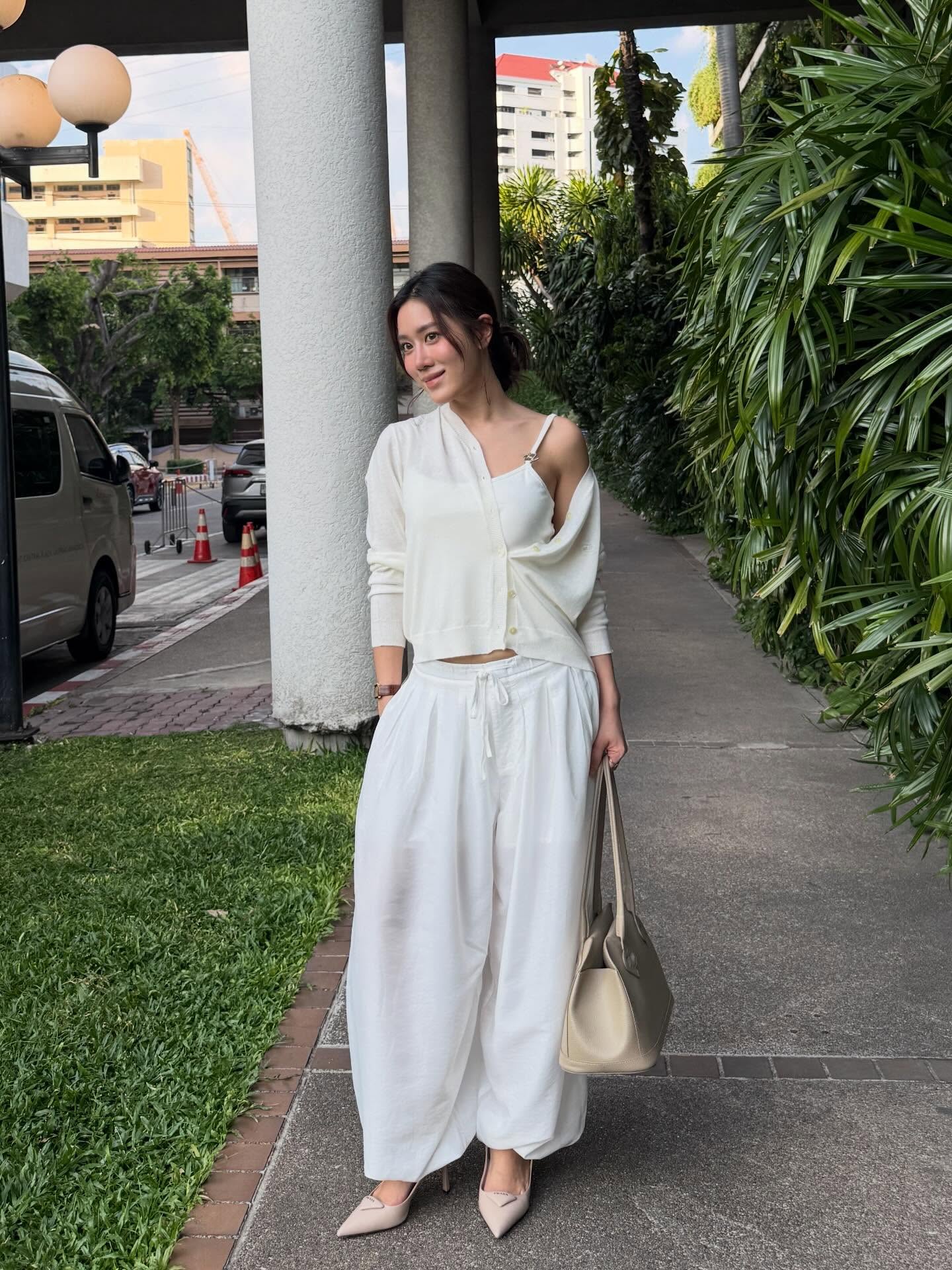 เบลล์ - เขมิศรา พลเดช