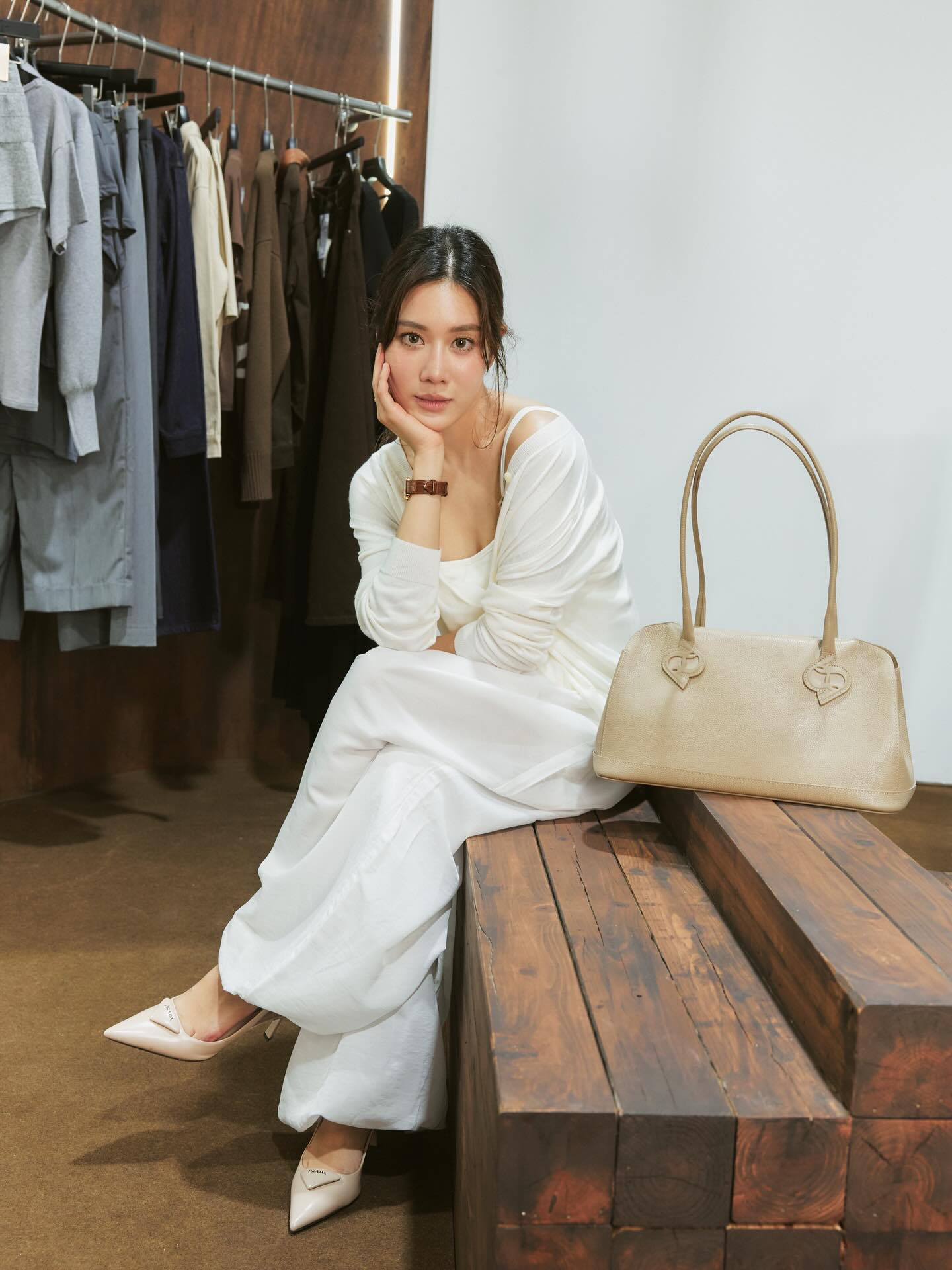 เบลล์ - เขมิศรา พลเดช