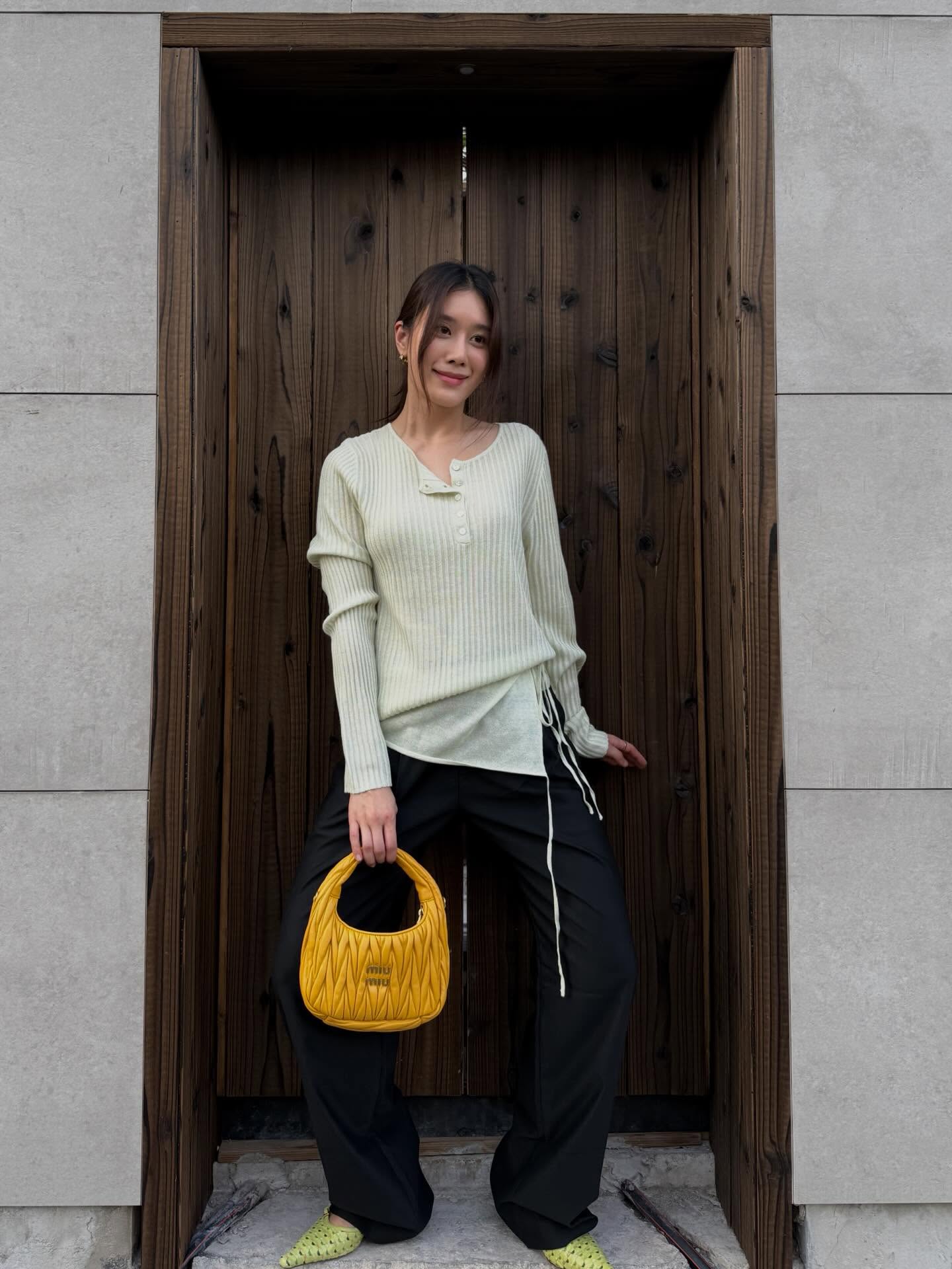 เบลล์ - เขมิศรา พลเดช