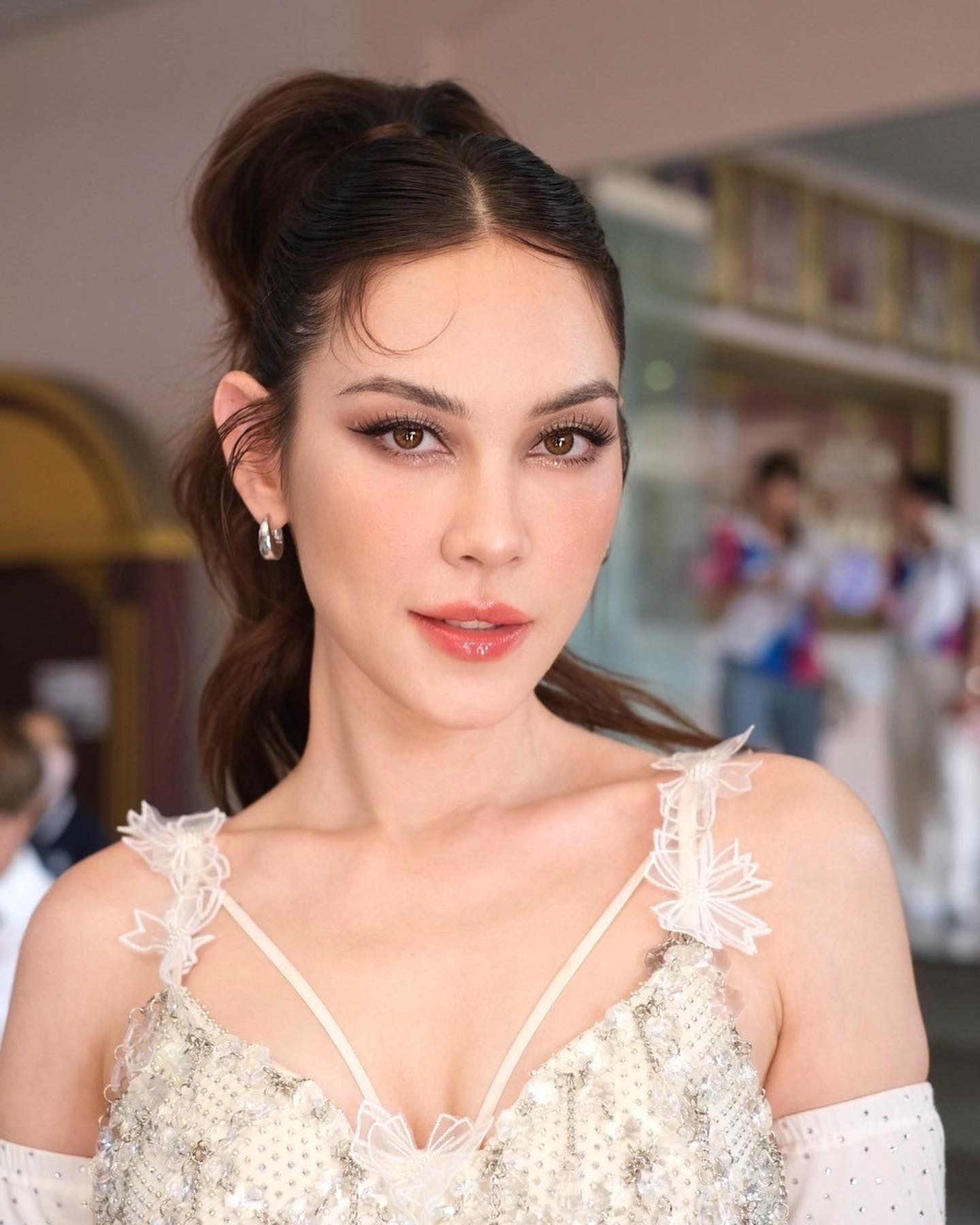 แมท - ภีรนีย์ คงไทย