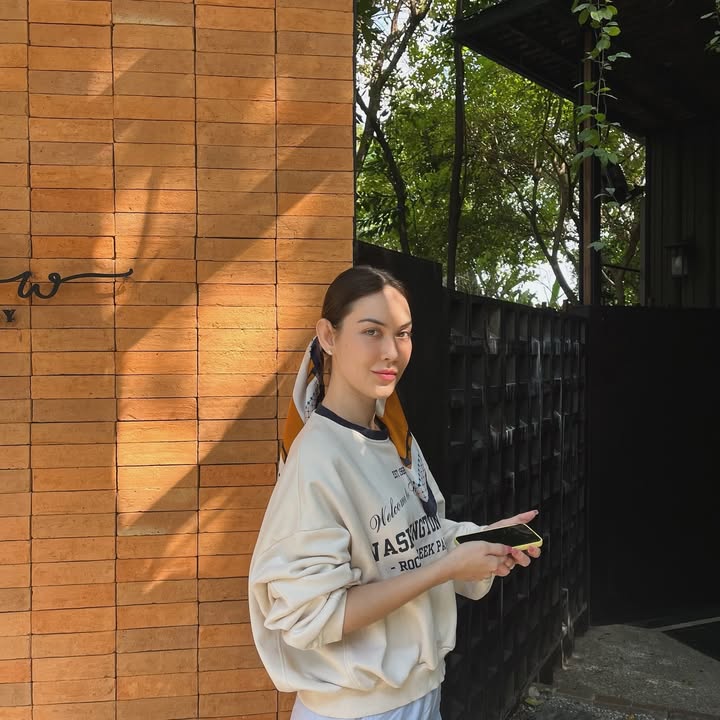 แมท - ภีรนีย์ คงไทย