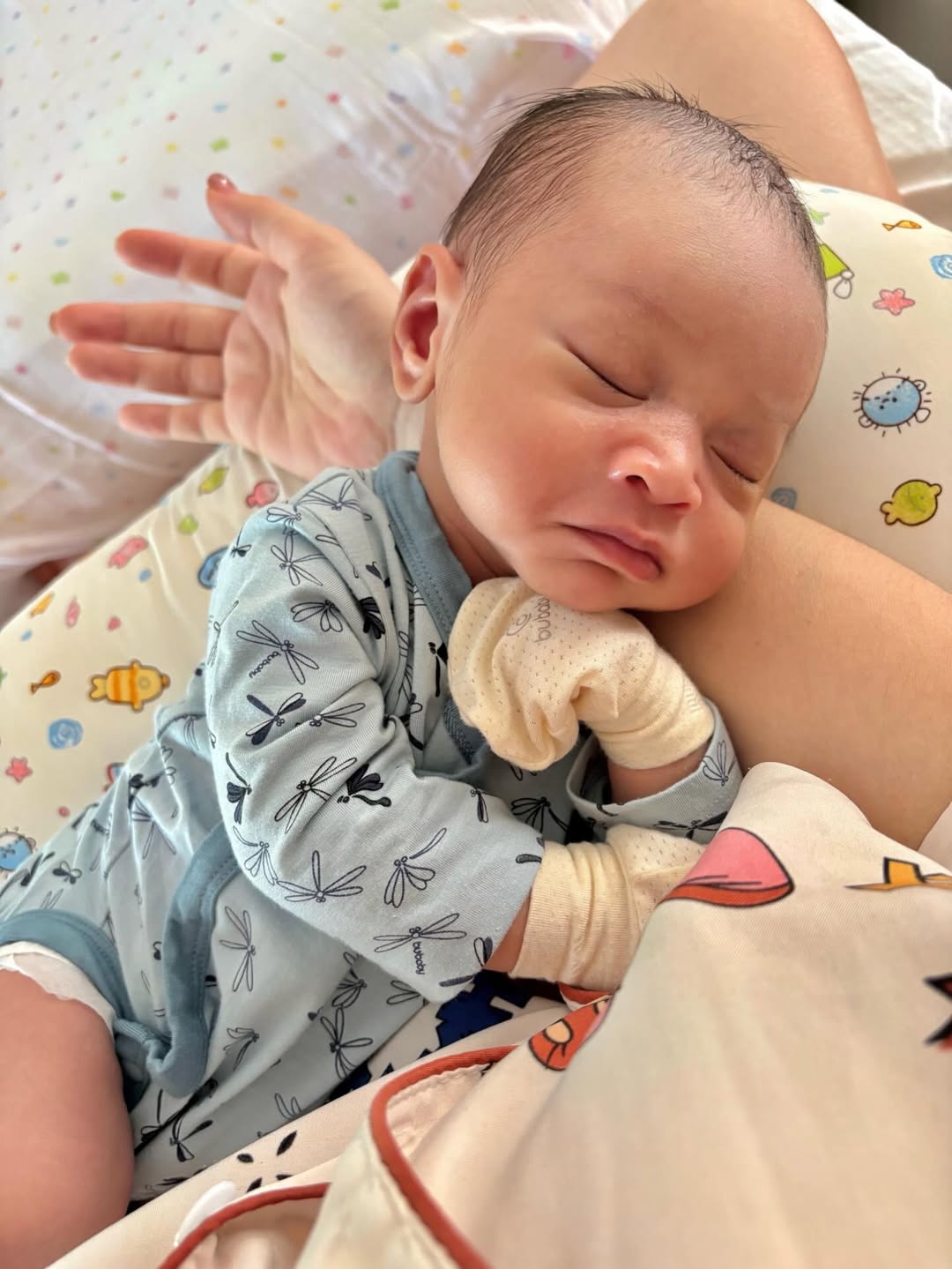 แมท - ภีรนีย์ คงไทย