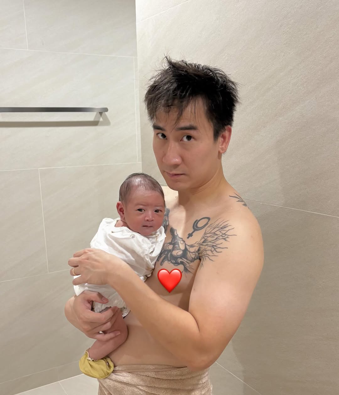 แมท - ภีรนีย์ คงไทย