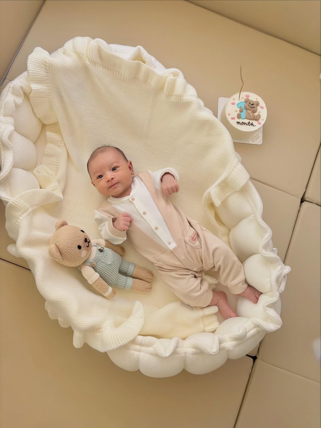 แมท - ภีรนีย์ คงไทย