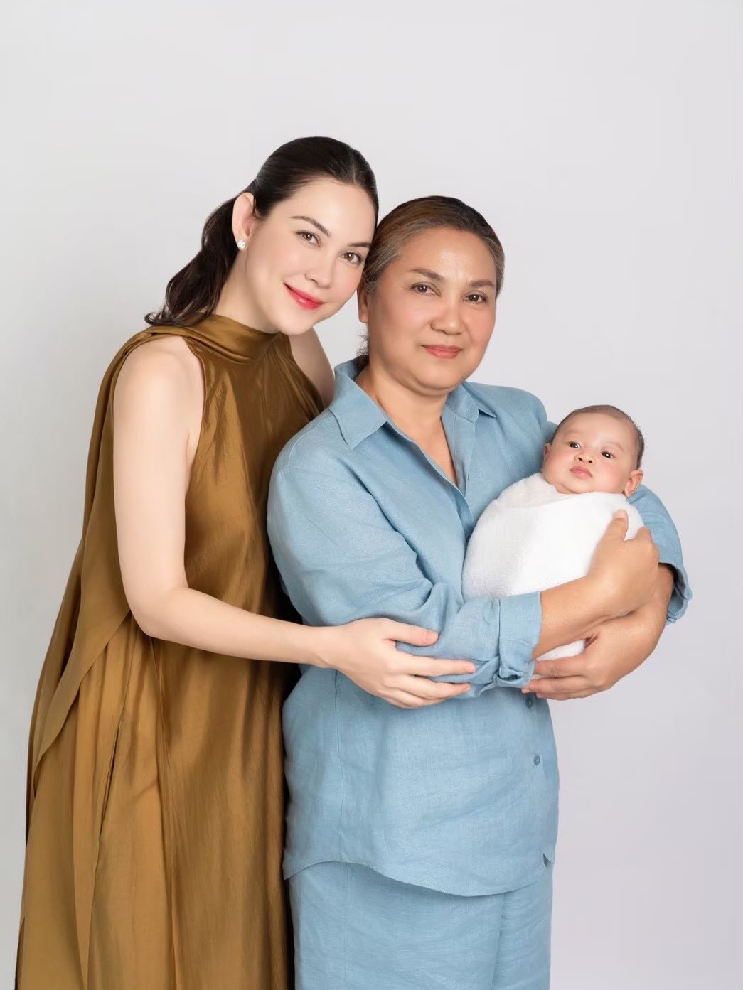 แมท - ภีรนีย์ คงไทย