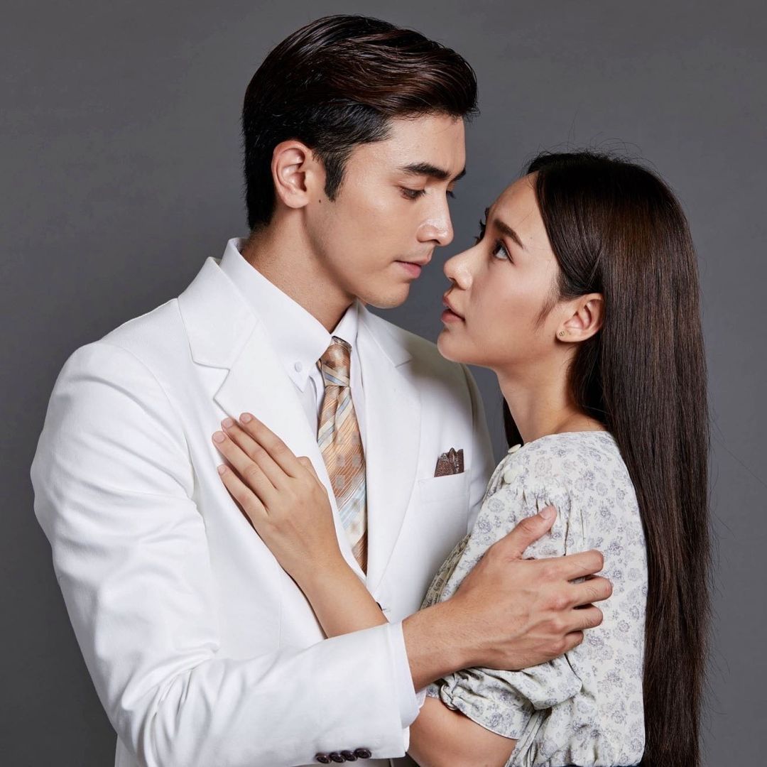 เมย์ เฟื่องอารมย์