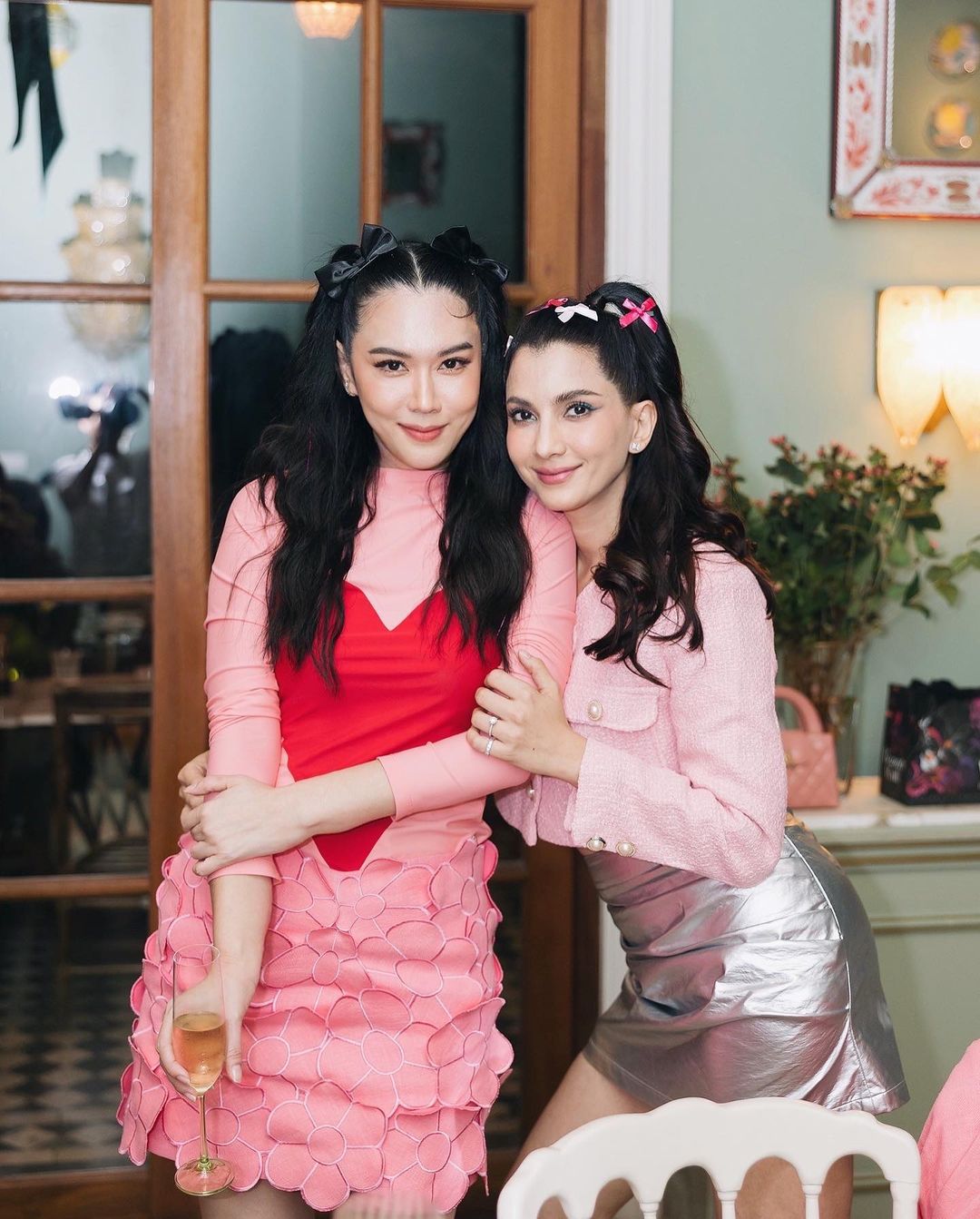 เมย์ เฟื่องอารมย์
