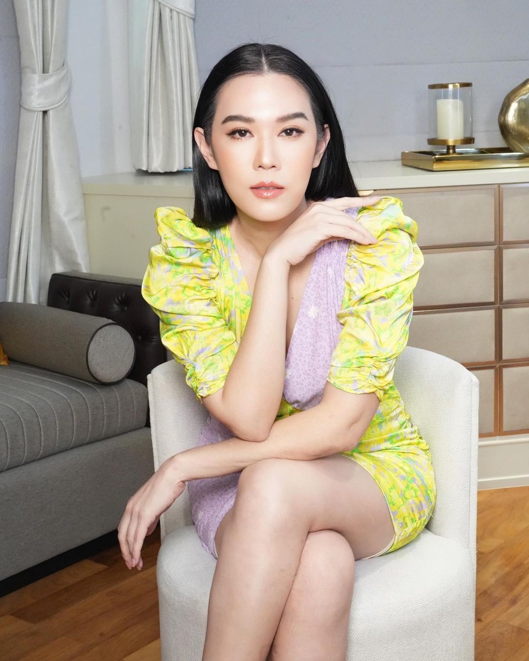 เมย์ เฟื่องอารมย์