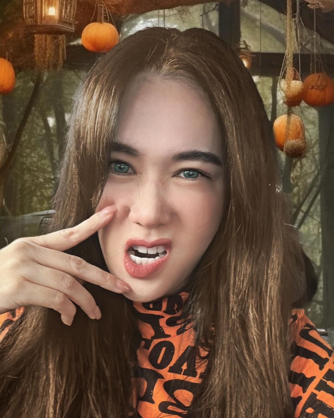 เมย์ เฟื่องอารมย์