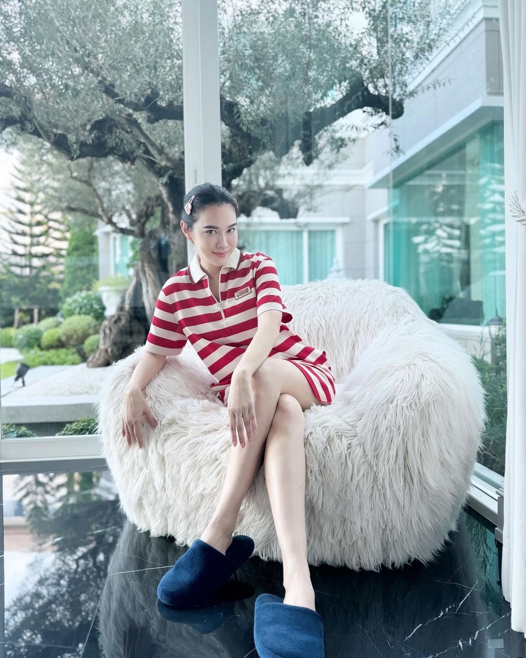 เมย์ เฟื่องอารมย์