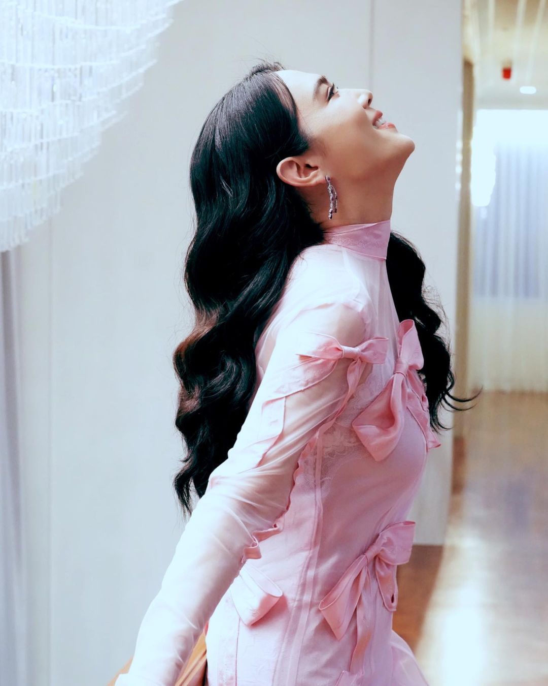 เมย์ เฟื่องอารมย์