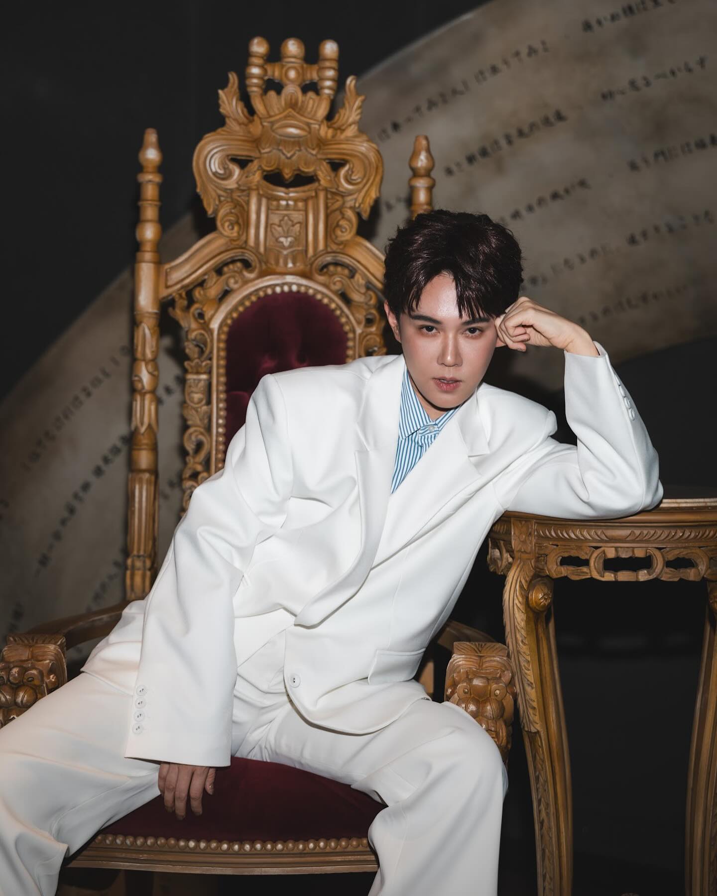 เมย์ เฟื่องอารมย์