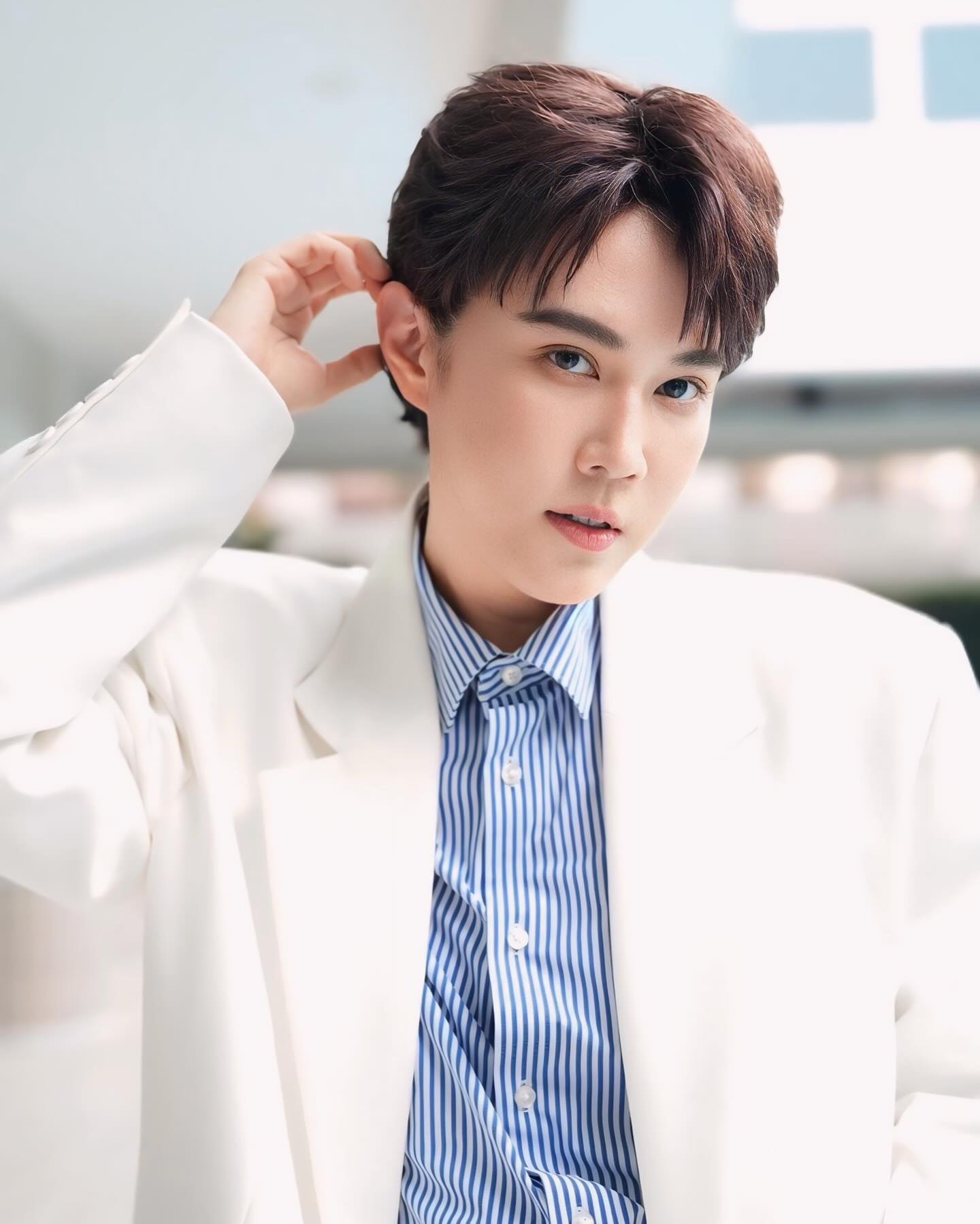 เมย์ เฟื่องอารมย์