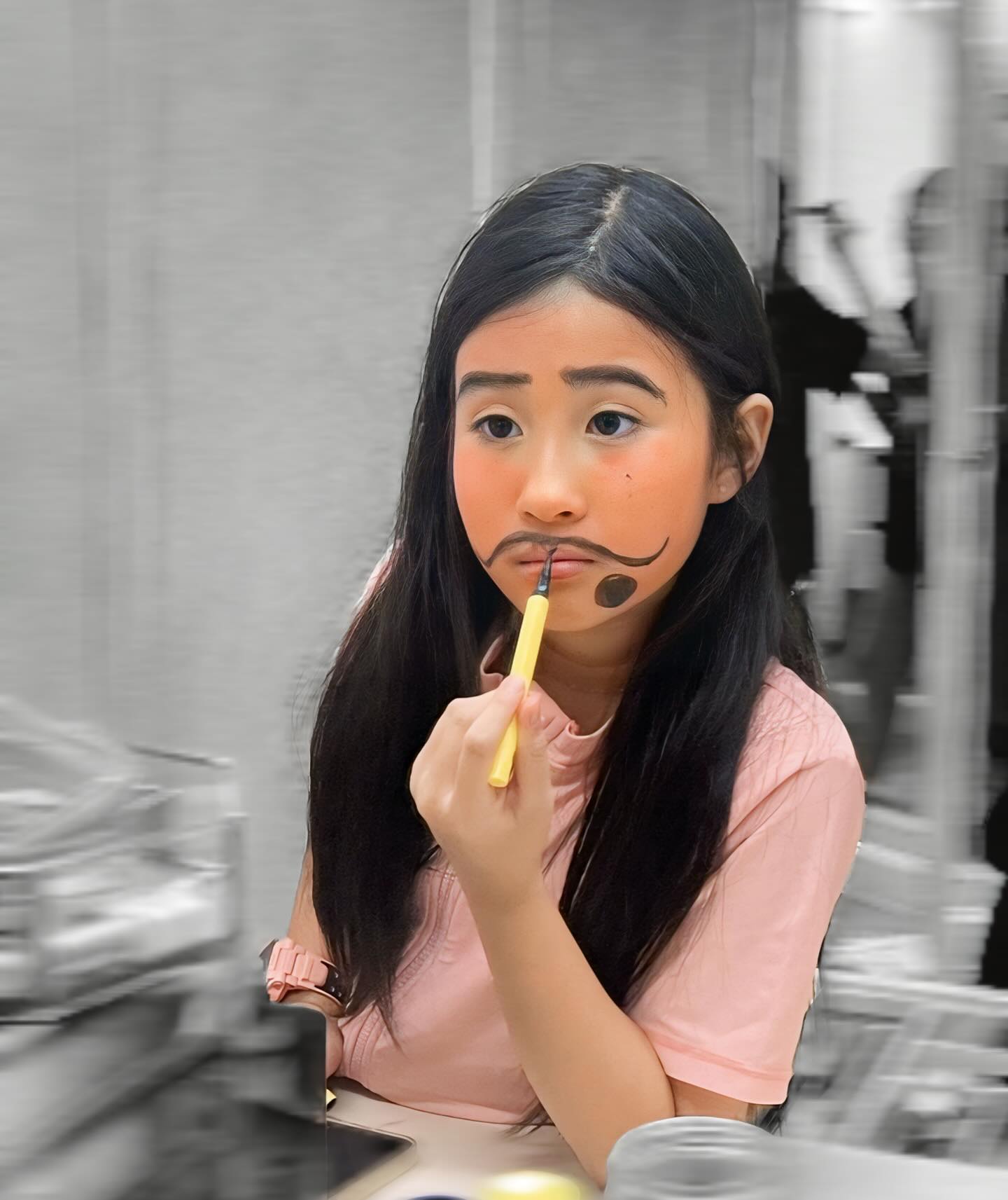 เมย์ เฟื่องอารมย์