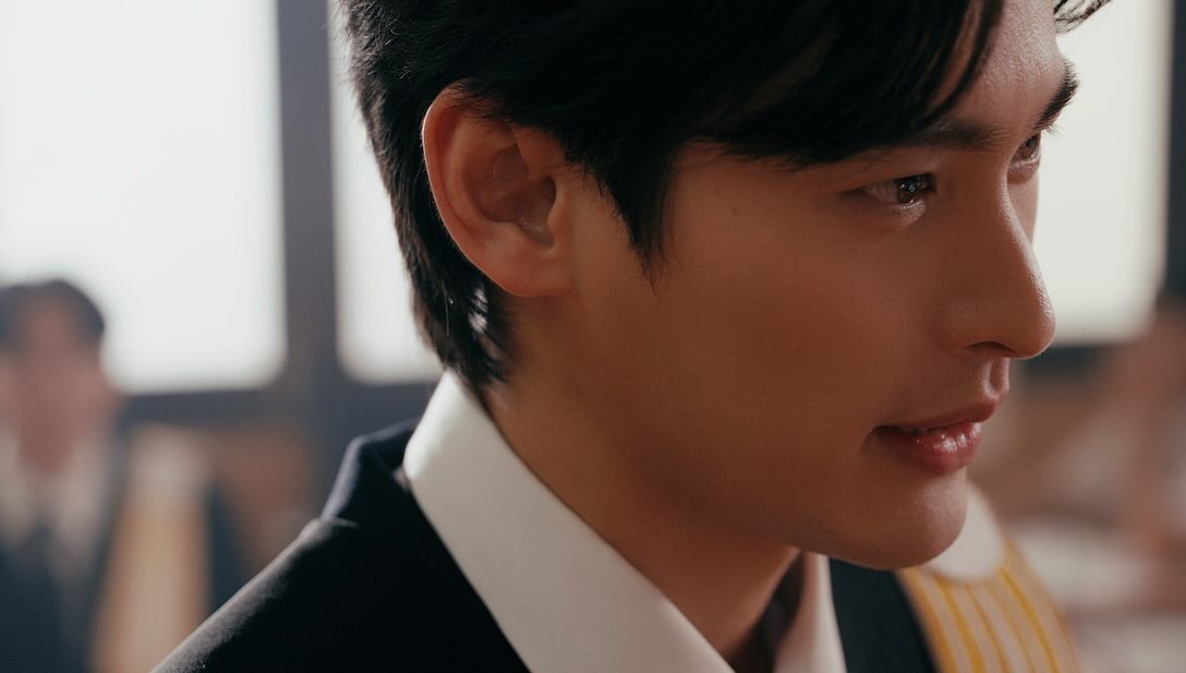 เมย์ เฟื่องอารมย์