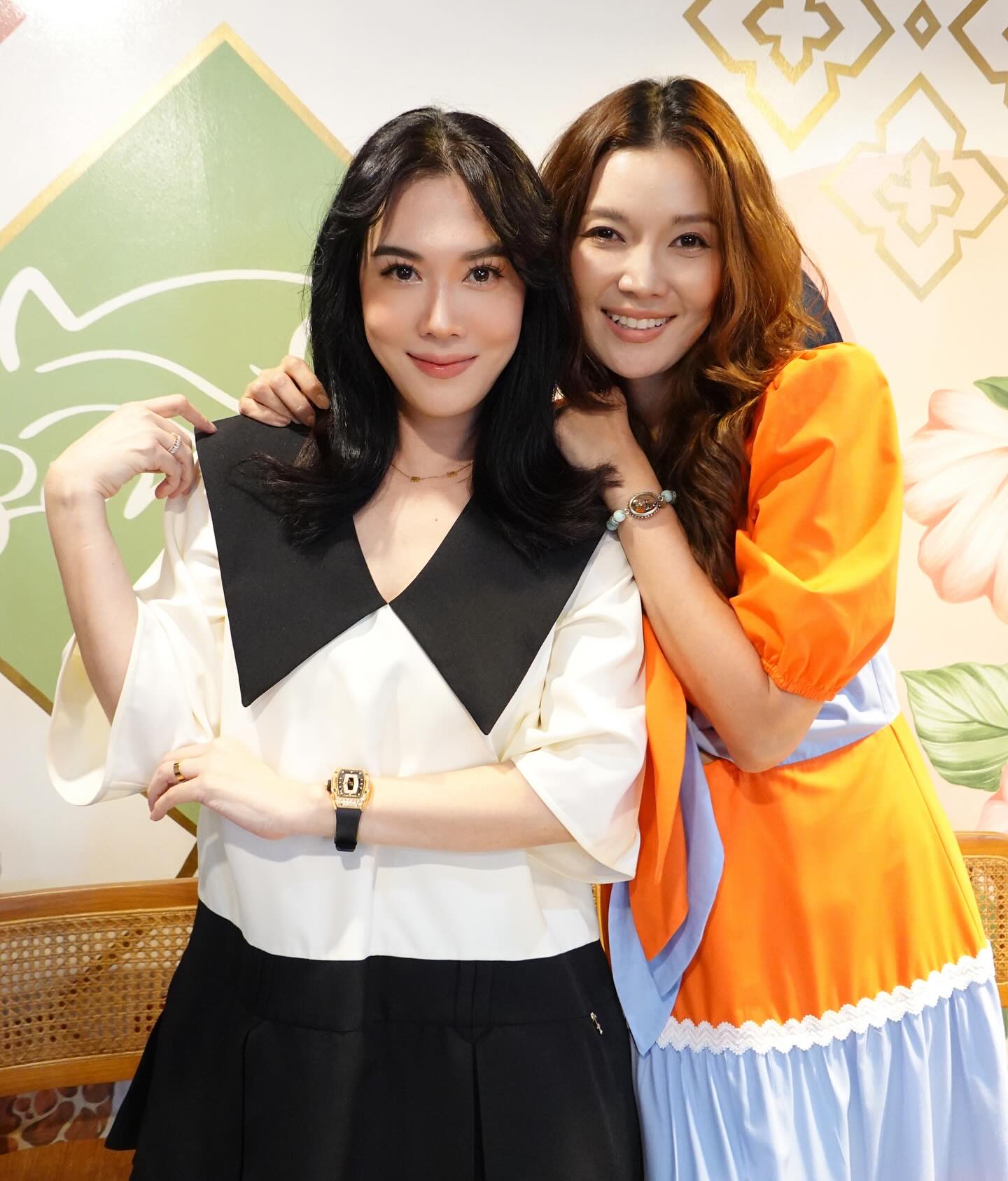 เมย์ เฟื่องอารมย์