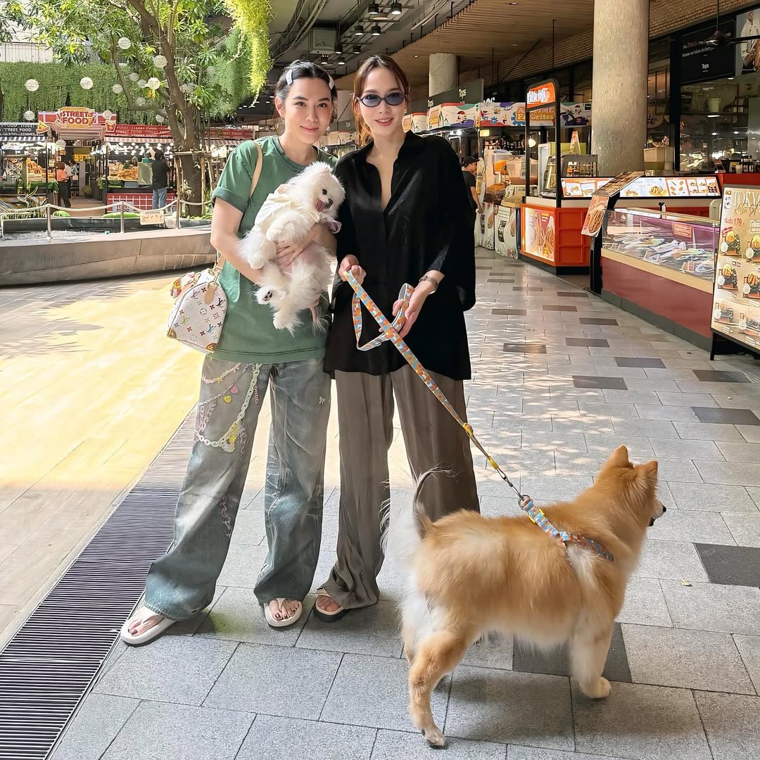 เมย์ เฟื่องอารมย์