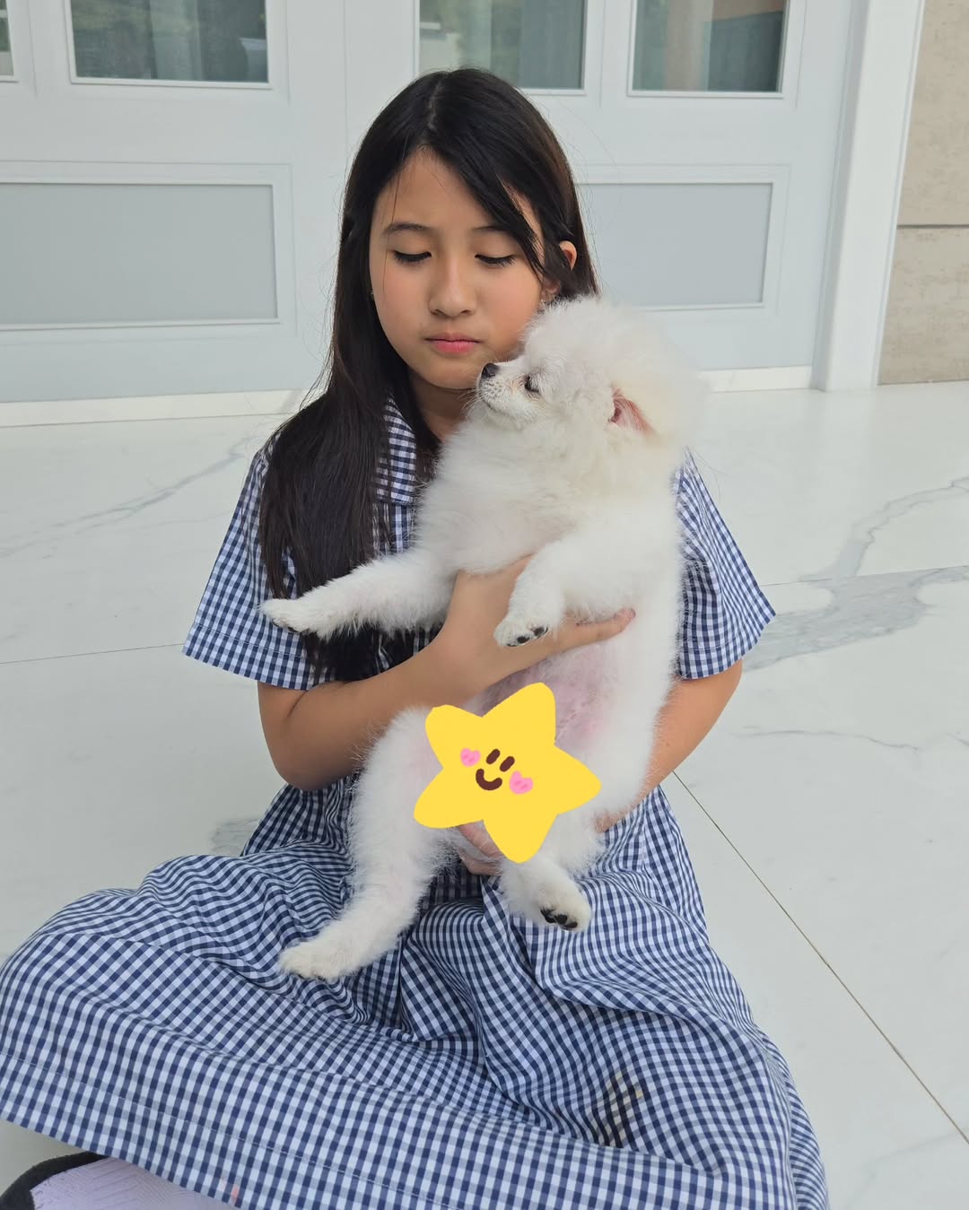 เมย์ เฟื่องอารมย์