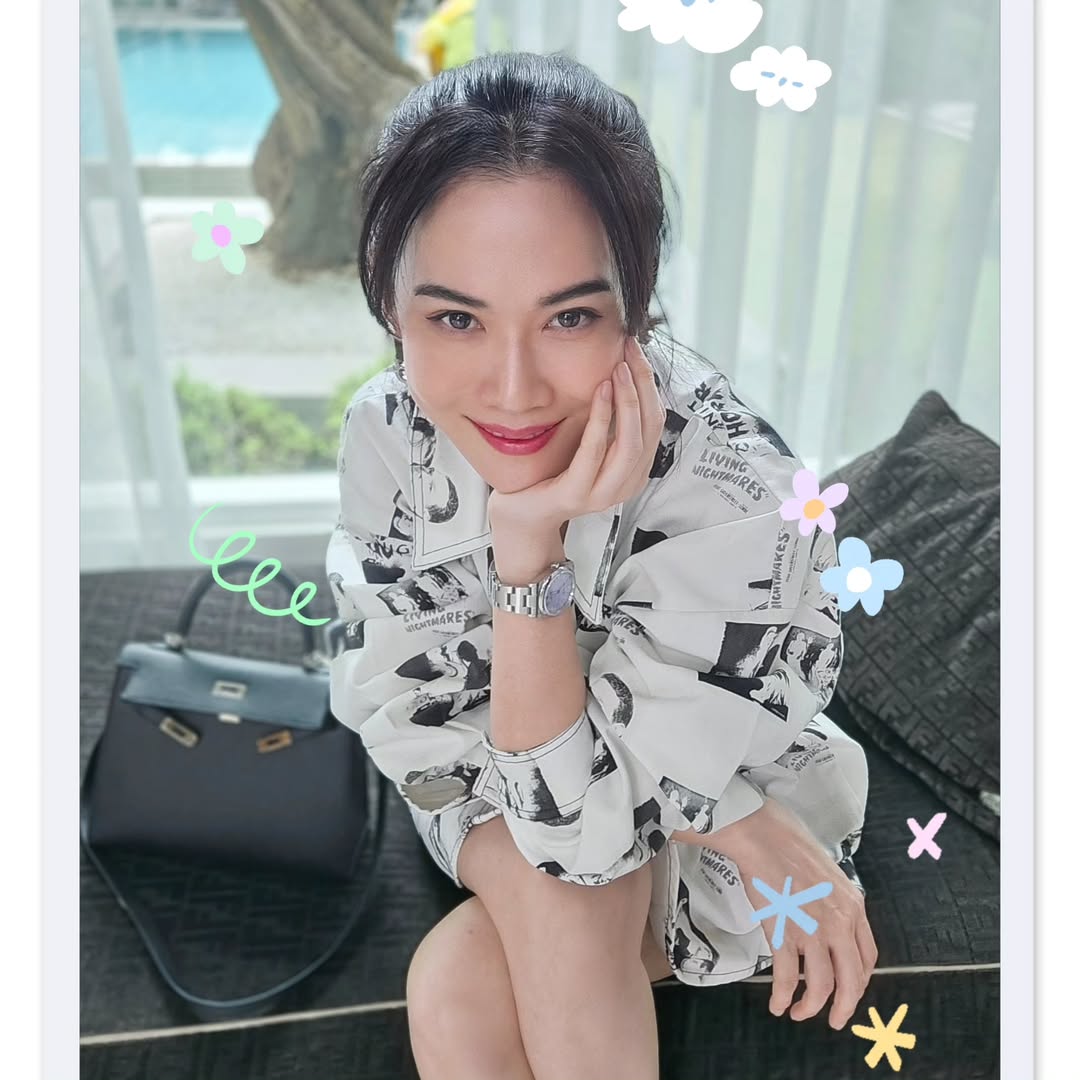 เมย์ เฟื่องอารมย์