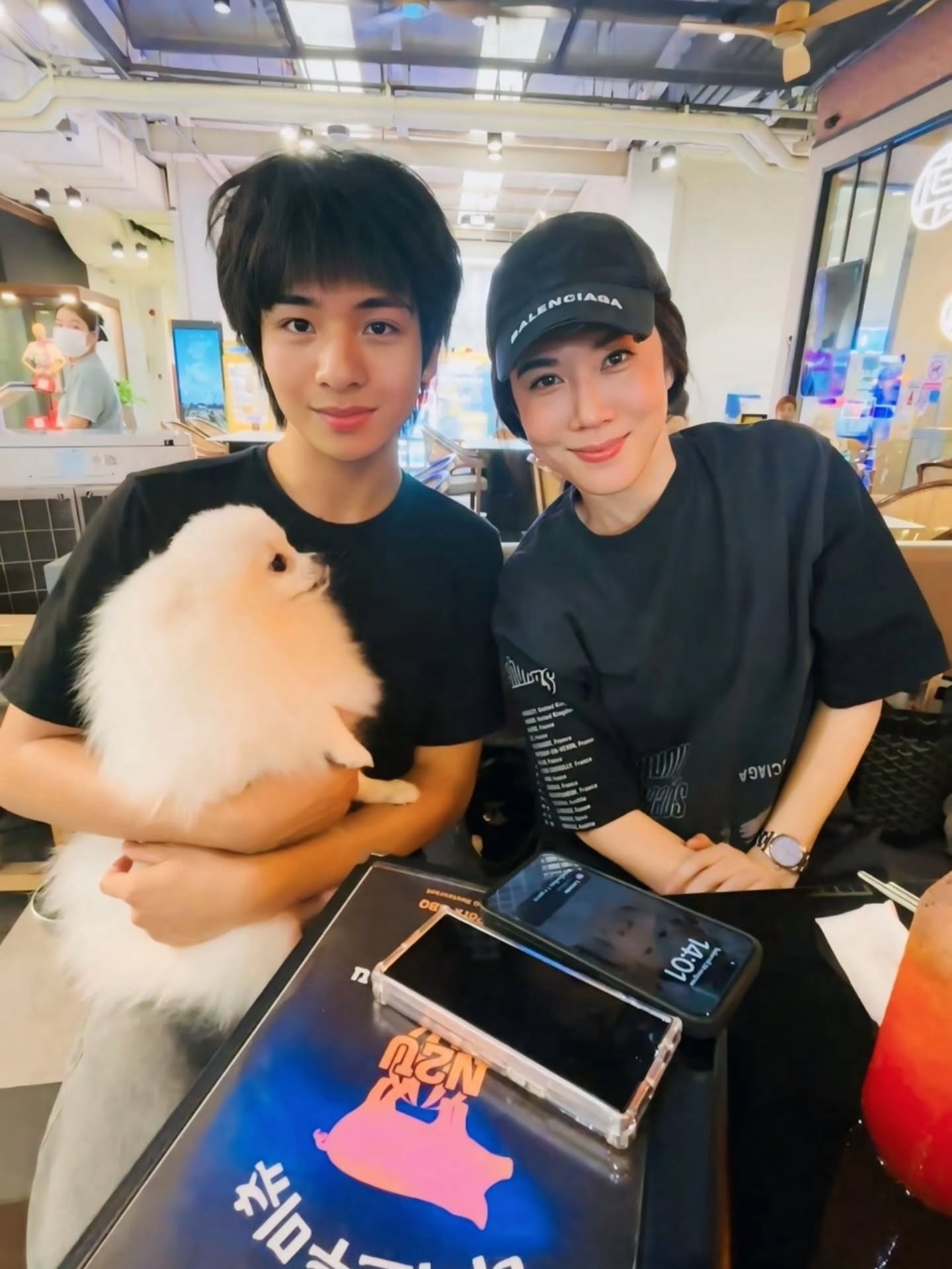 เมย์ เฟื่องอารมย์