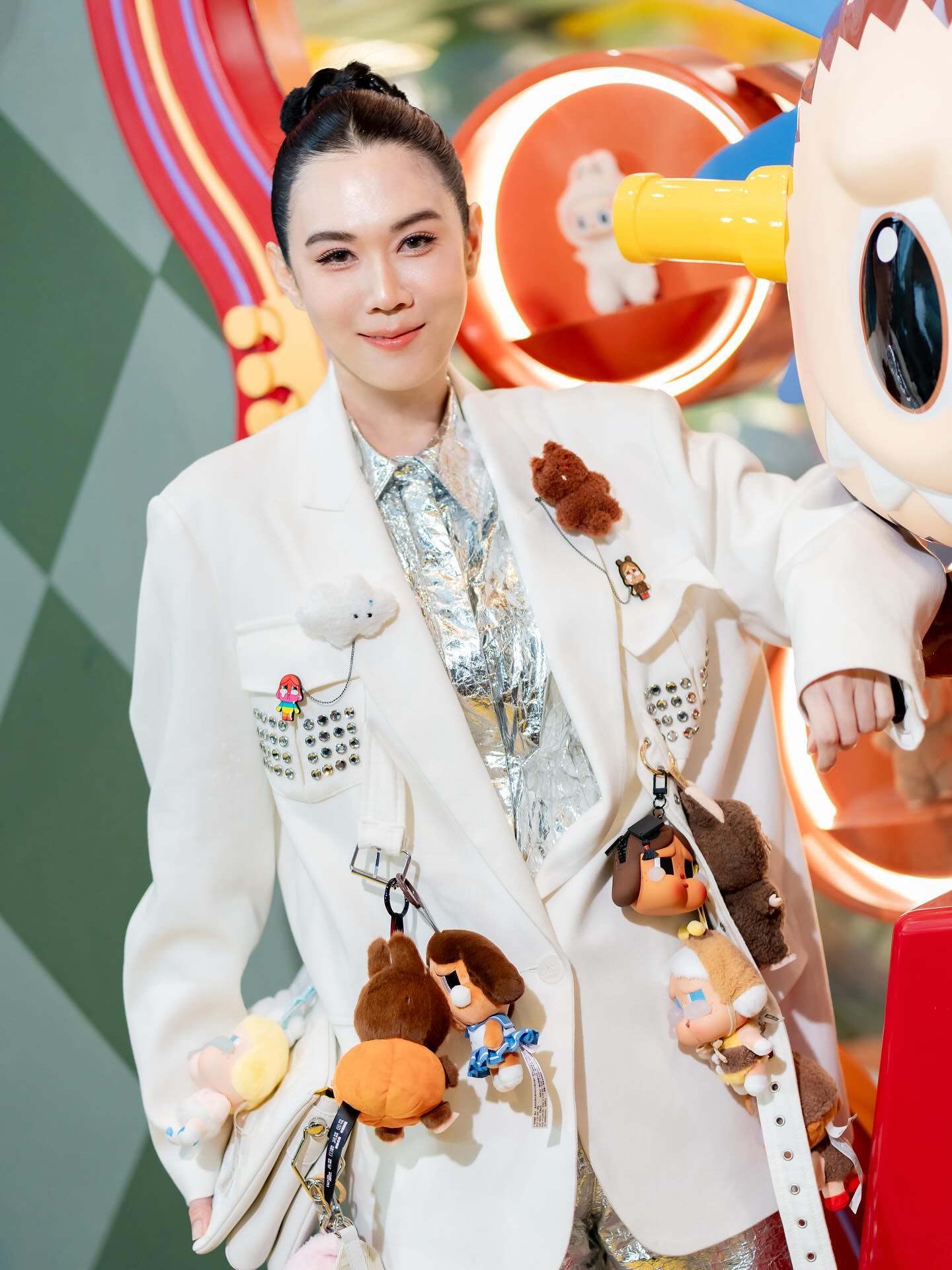 เมย์ เฟื่องอารมย์