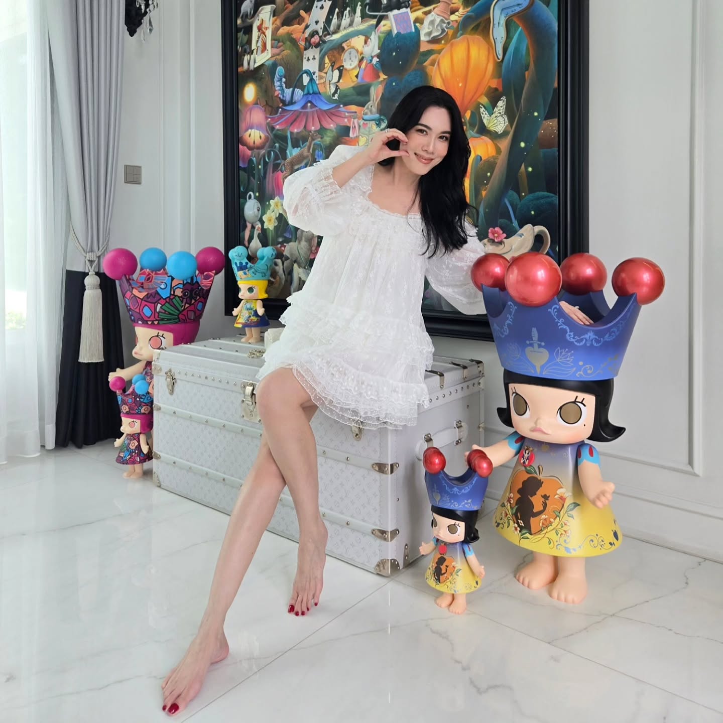 เมย์ เฟื่องอารมย์