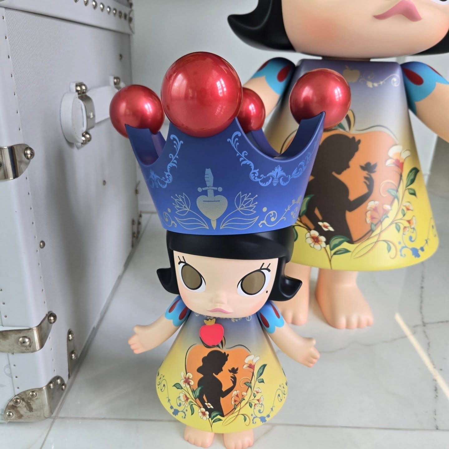 เมย์ เฟื่องอารมย์