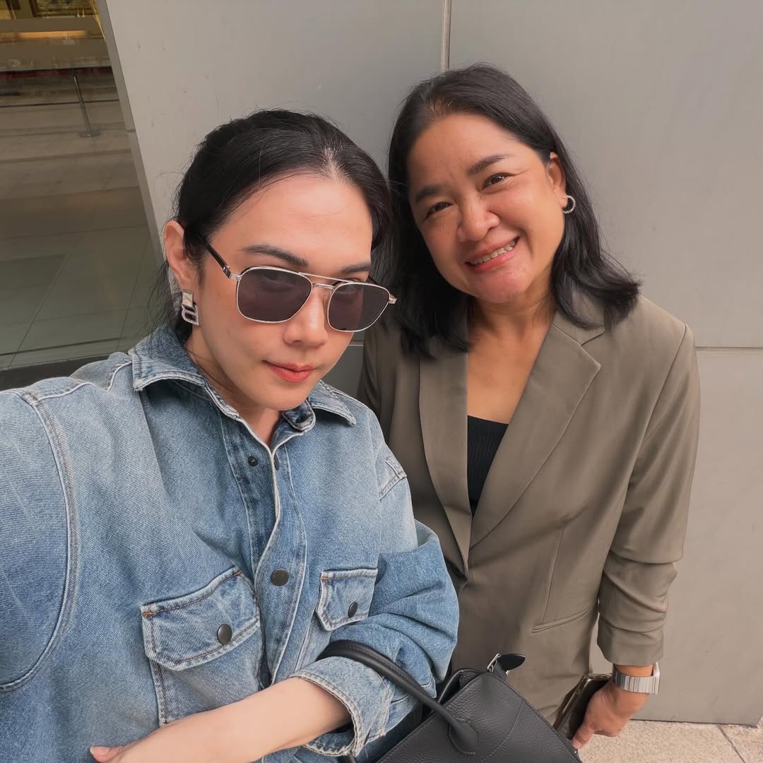 เมย์ เฟื่องอารมย์