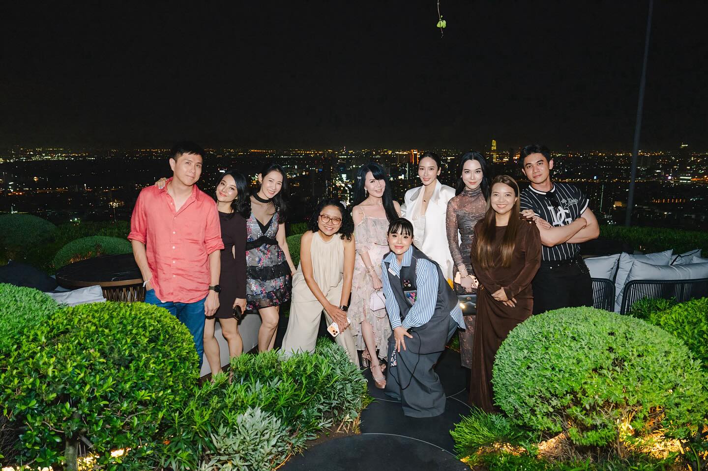 เมย์ เฟื่องอารมย์
