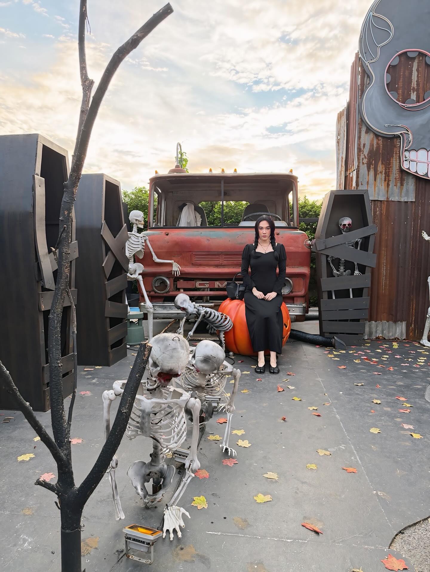 เมย์ เฟื่องอารมย์