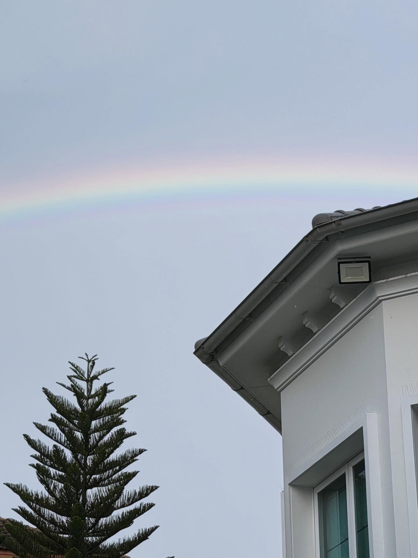 เมย์ เฟื่องอารมย์