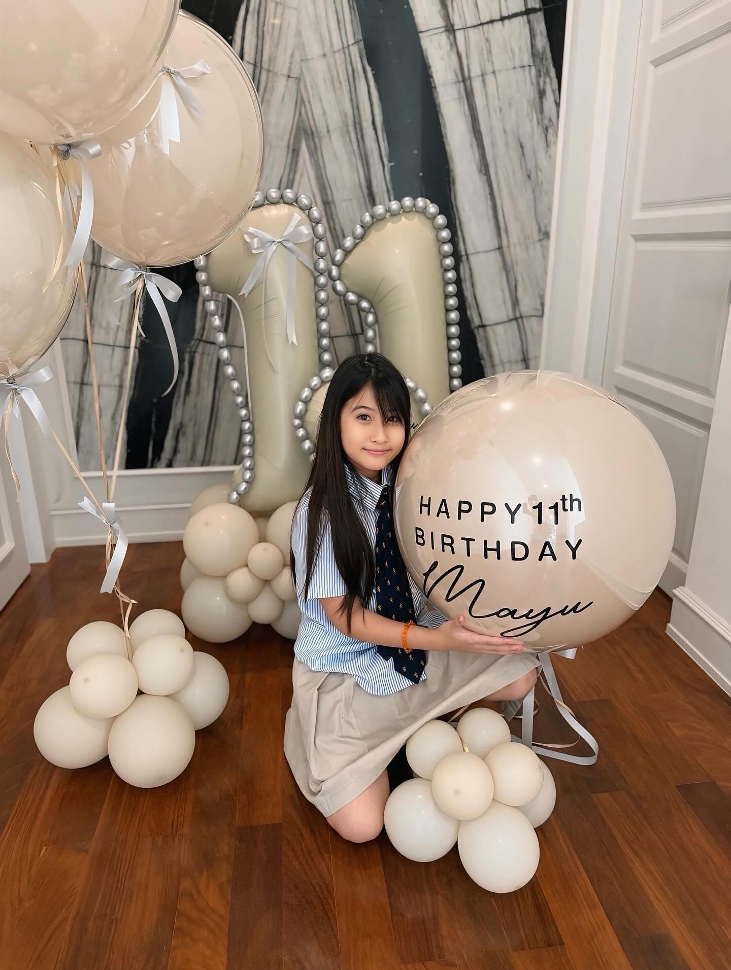 เมย์ เฟื่องอารมย์