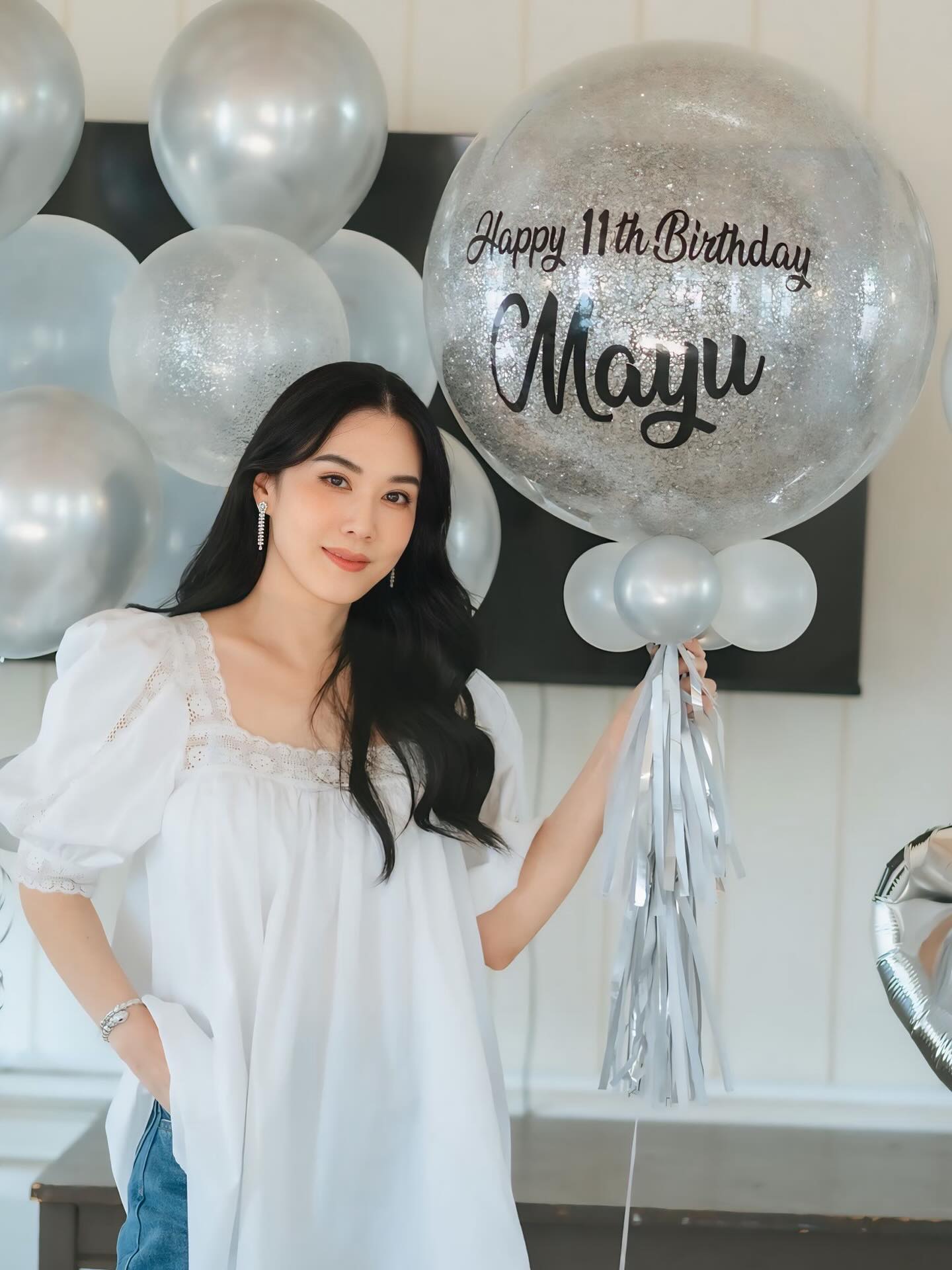 เมย์ เฟื่องอารมย์