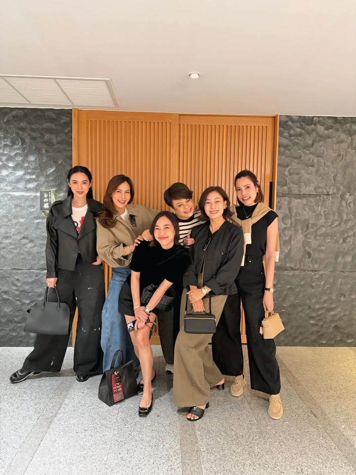 เมย์ เฟื่องอารมย์