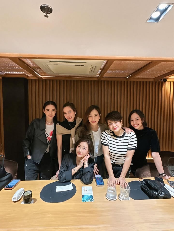 เมย์ เฟื่องอารมย์