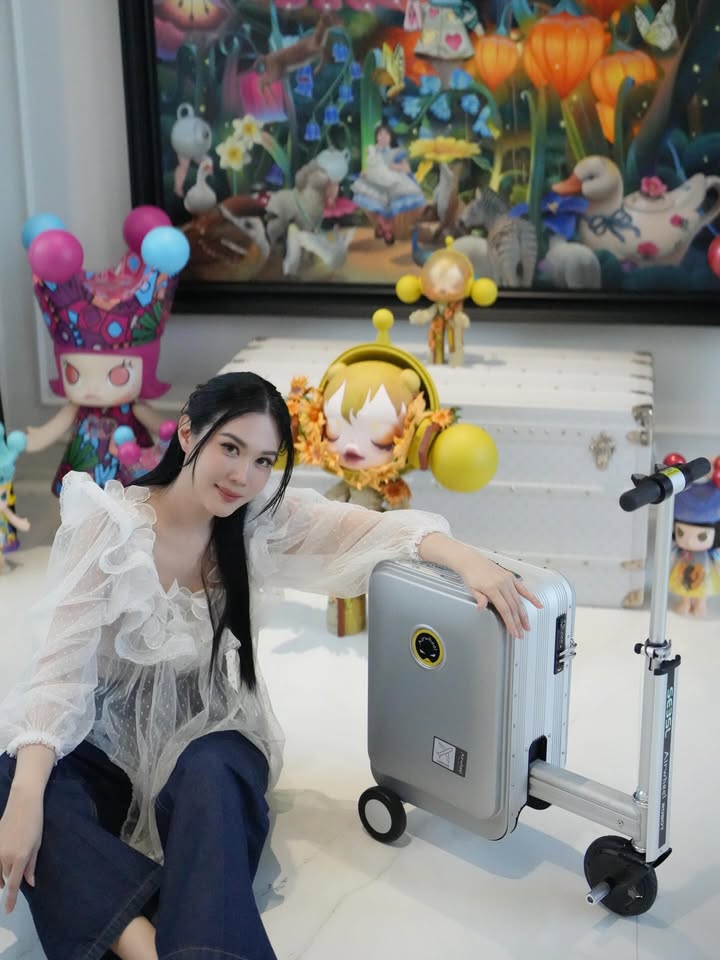 เมย์ เฟื่องอารมย์