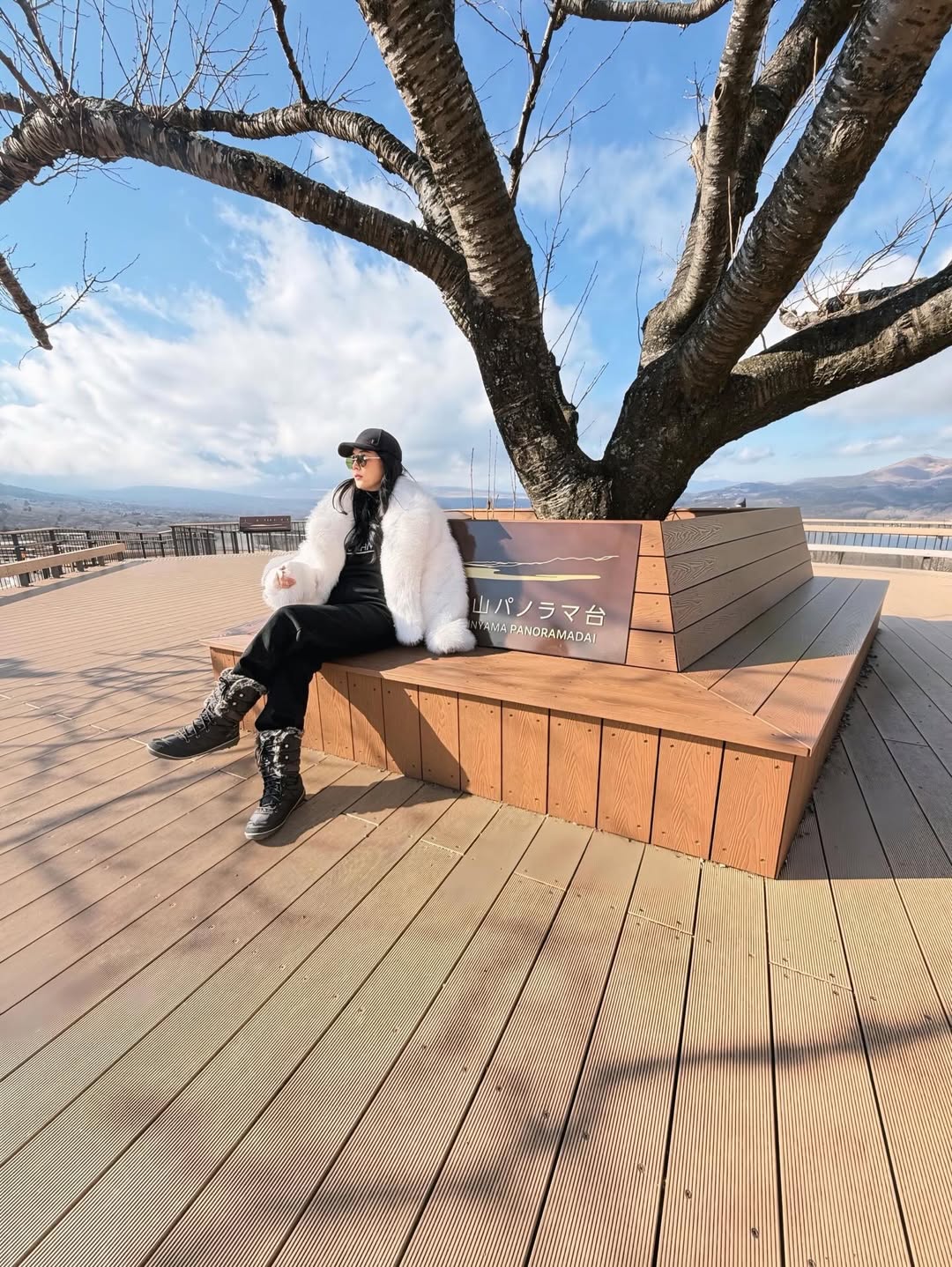 เมย์ เฟื่องอารมย์