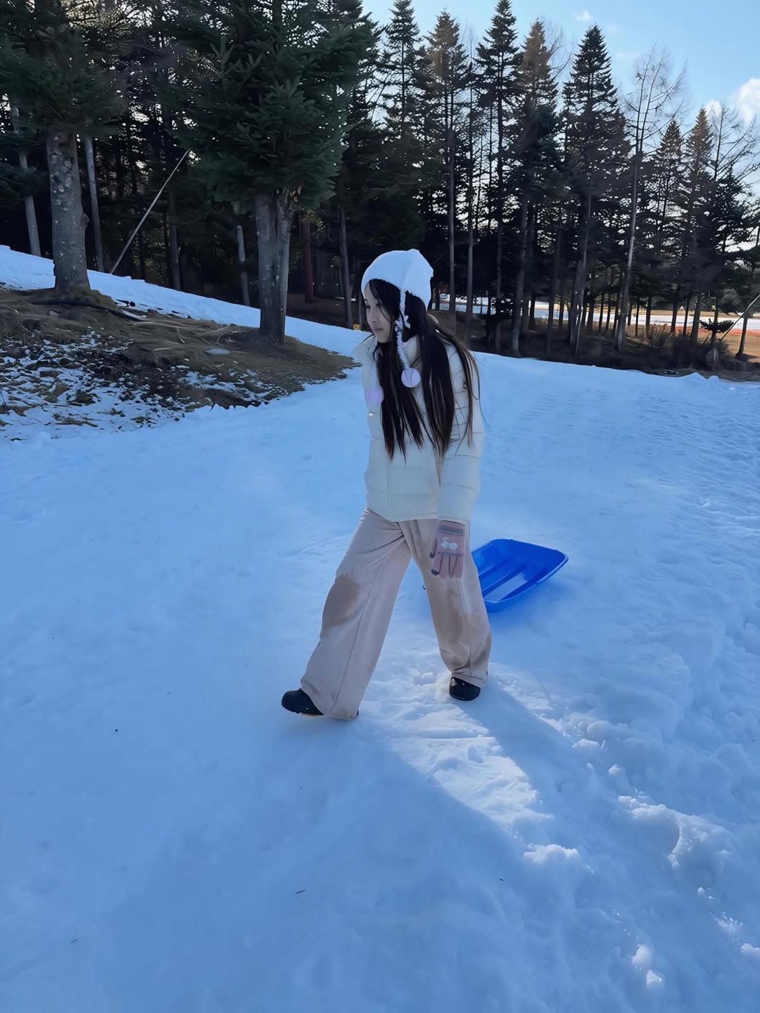 เมย์ เฟื่องอารมย์