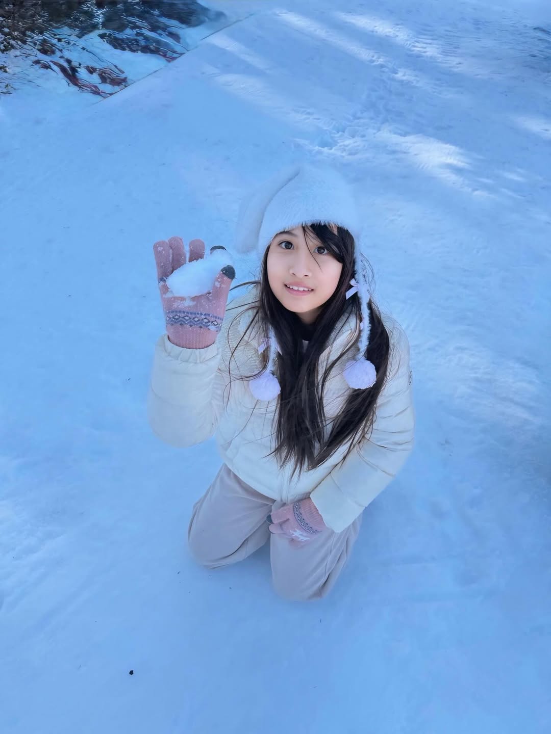 เมย์ เฟื่องอารมย์