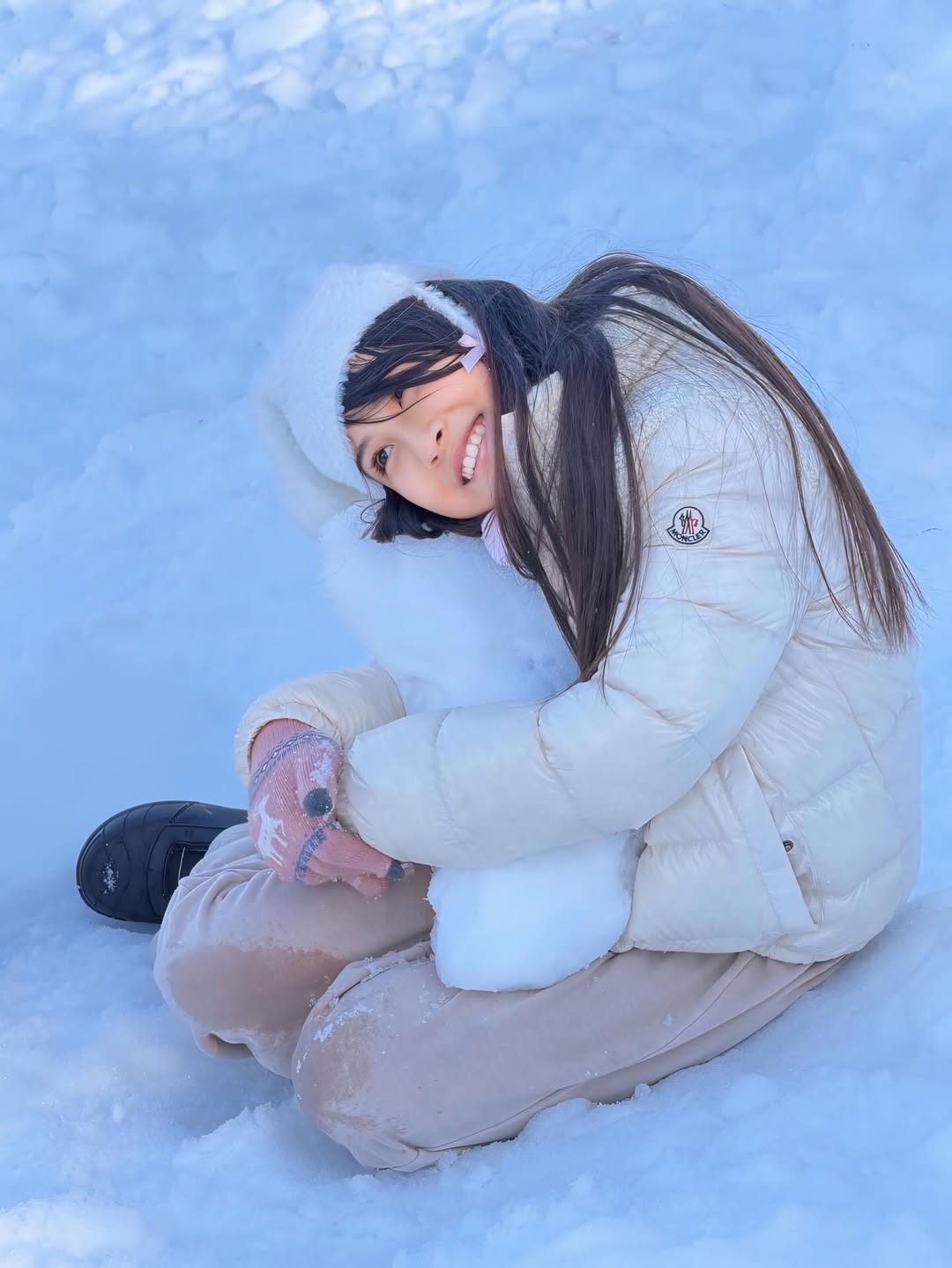 เมย์ เฟื่องอารมย์