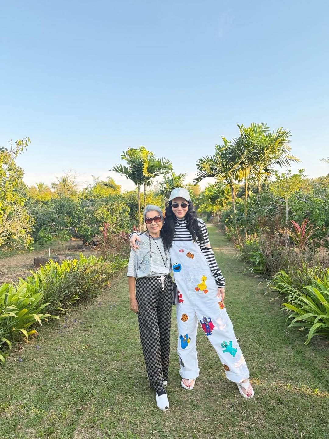 เมย์ เฟื่องอารมย์