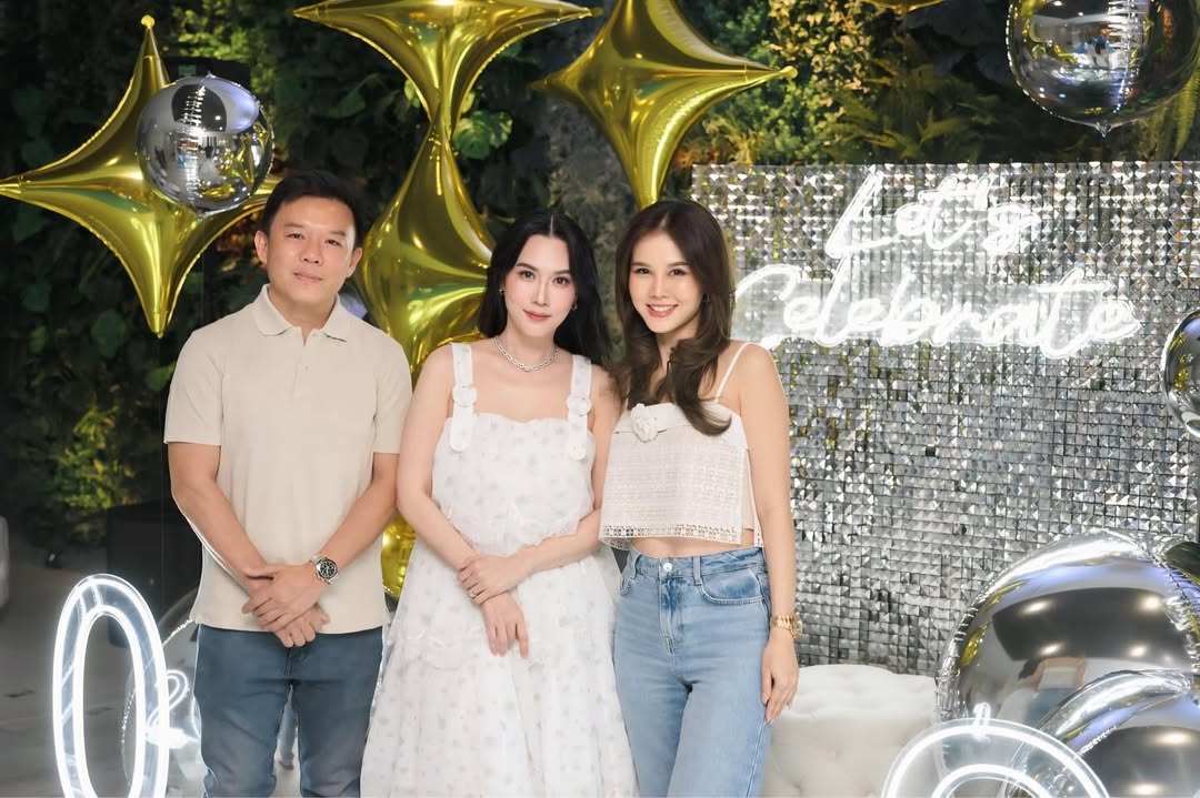 เมย์ เฟื่องอารมย์