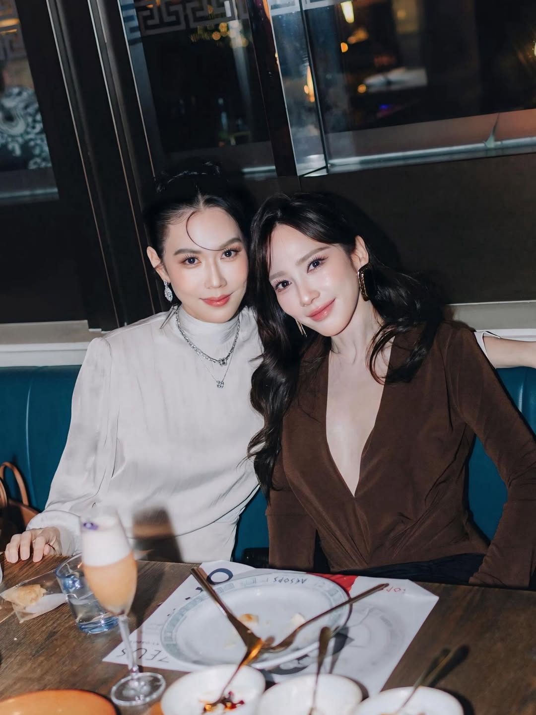 เมย์ เฟื่องอารมย์