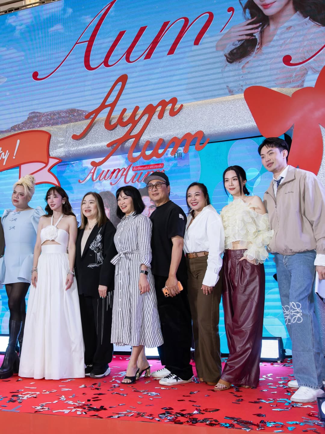 เมย์ เฟื่องอารมย์